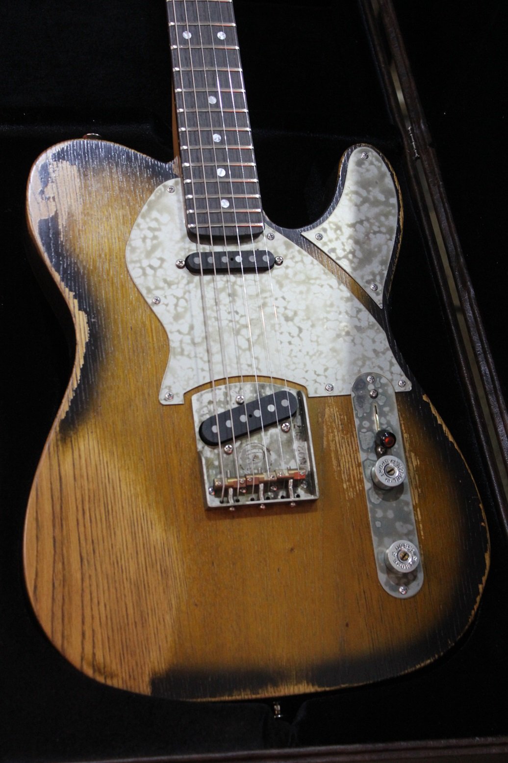 Nancy Loft SS 205, 1 Slanted Bridge Single Coll Tobacco Burst