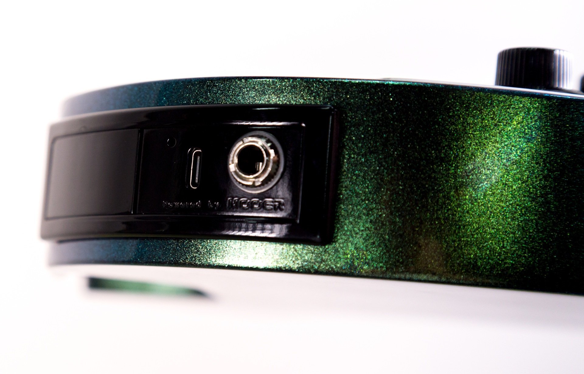 GTRS Guitars Wing 900 Intelligent Guitar (W900) with Wireless System - Aurora Green
