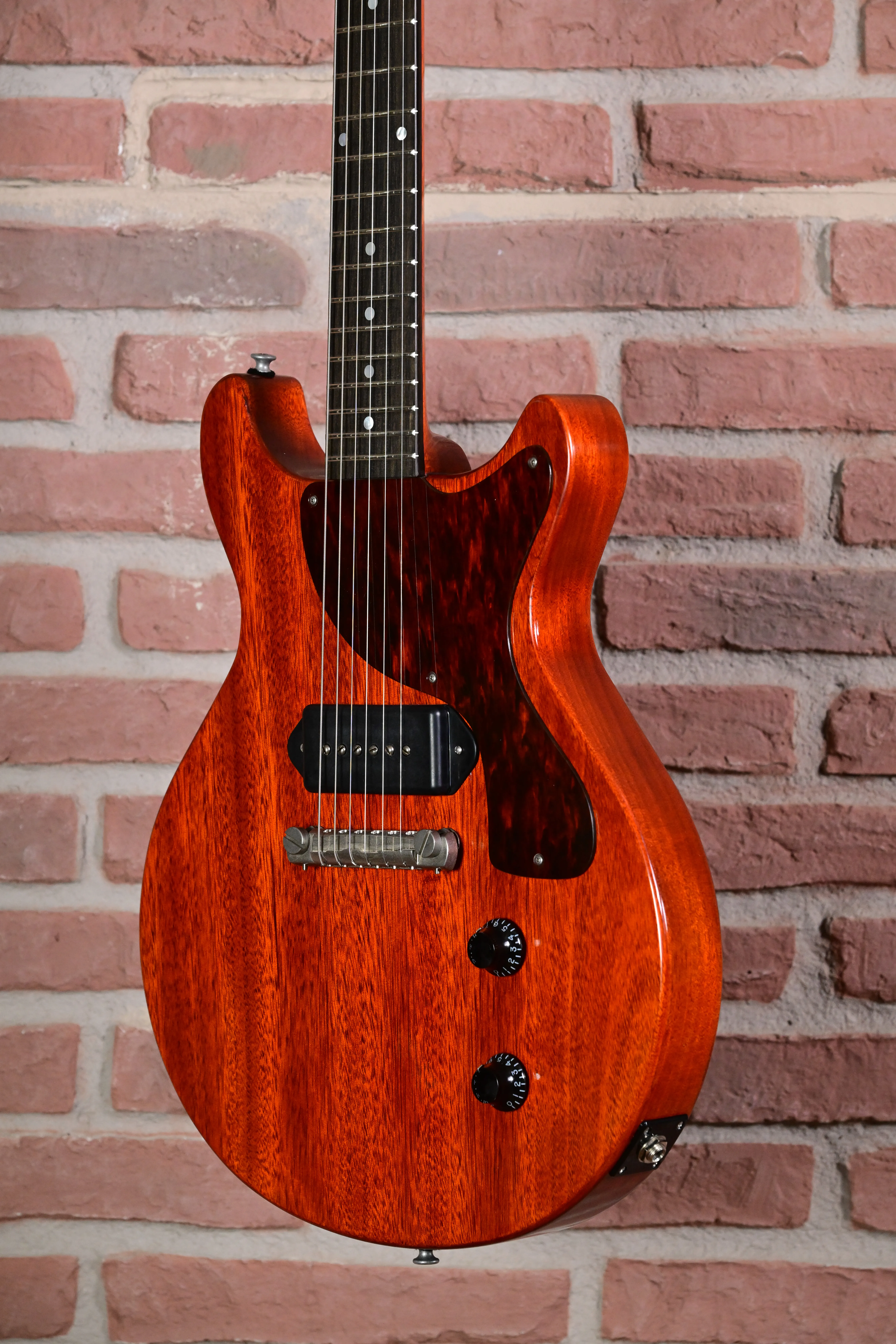SB55DC/TV Double Cut E-Gitarre