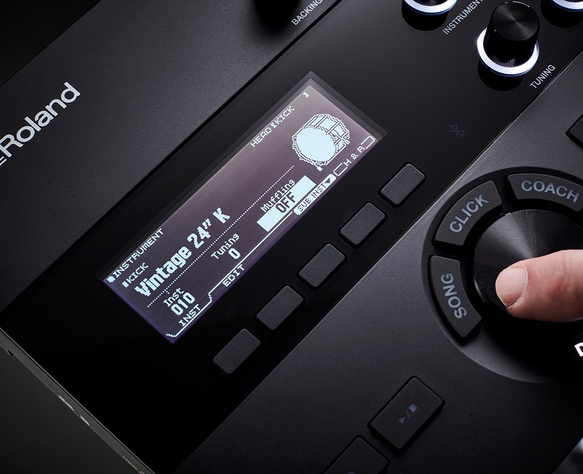ROLAND VAD506