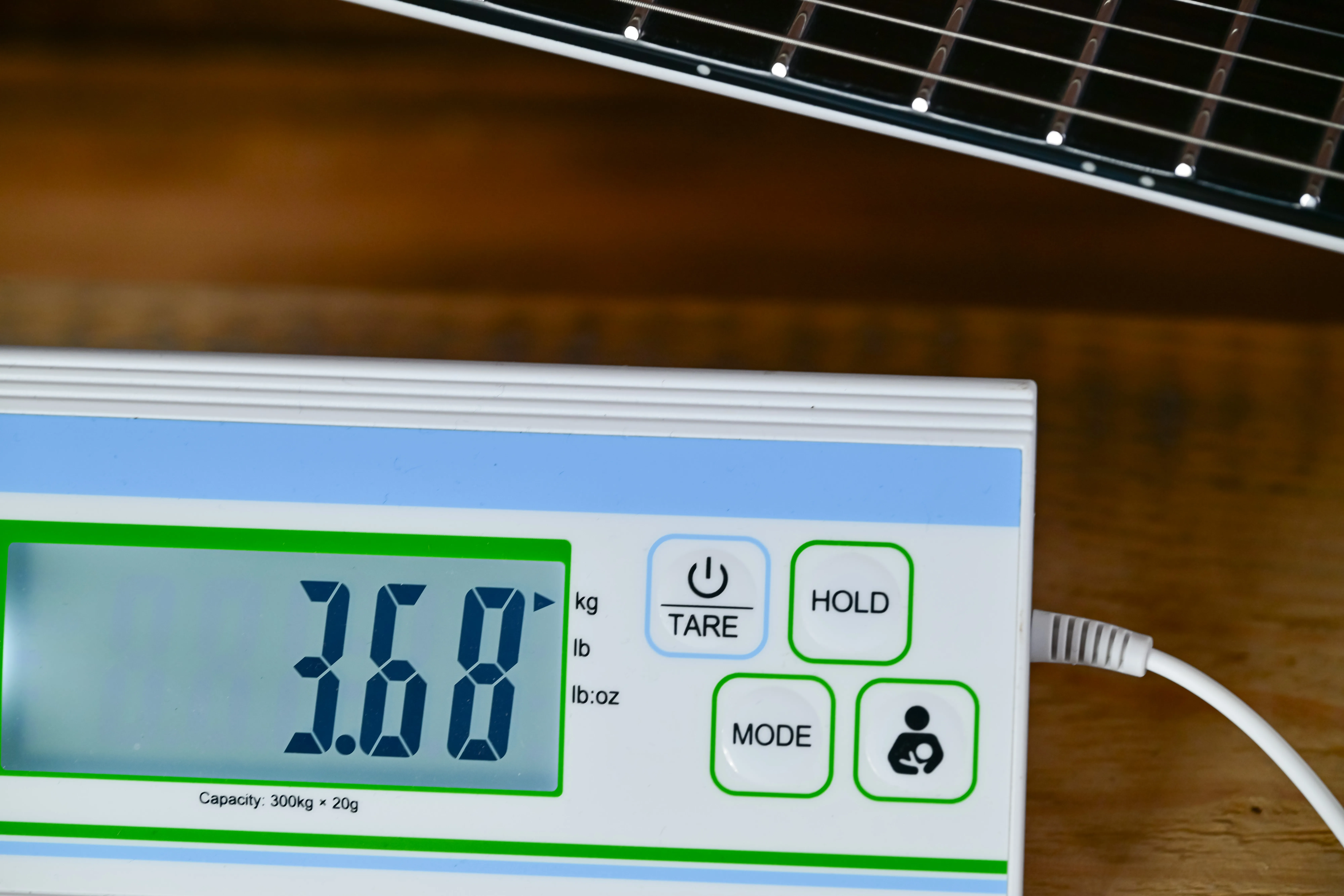 RS-1000 Pearl White E-Gitarre