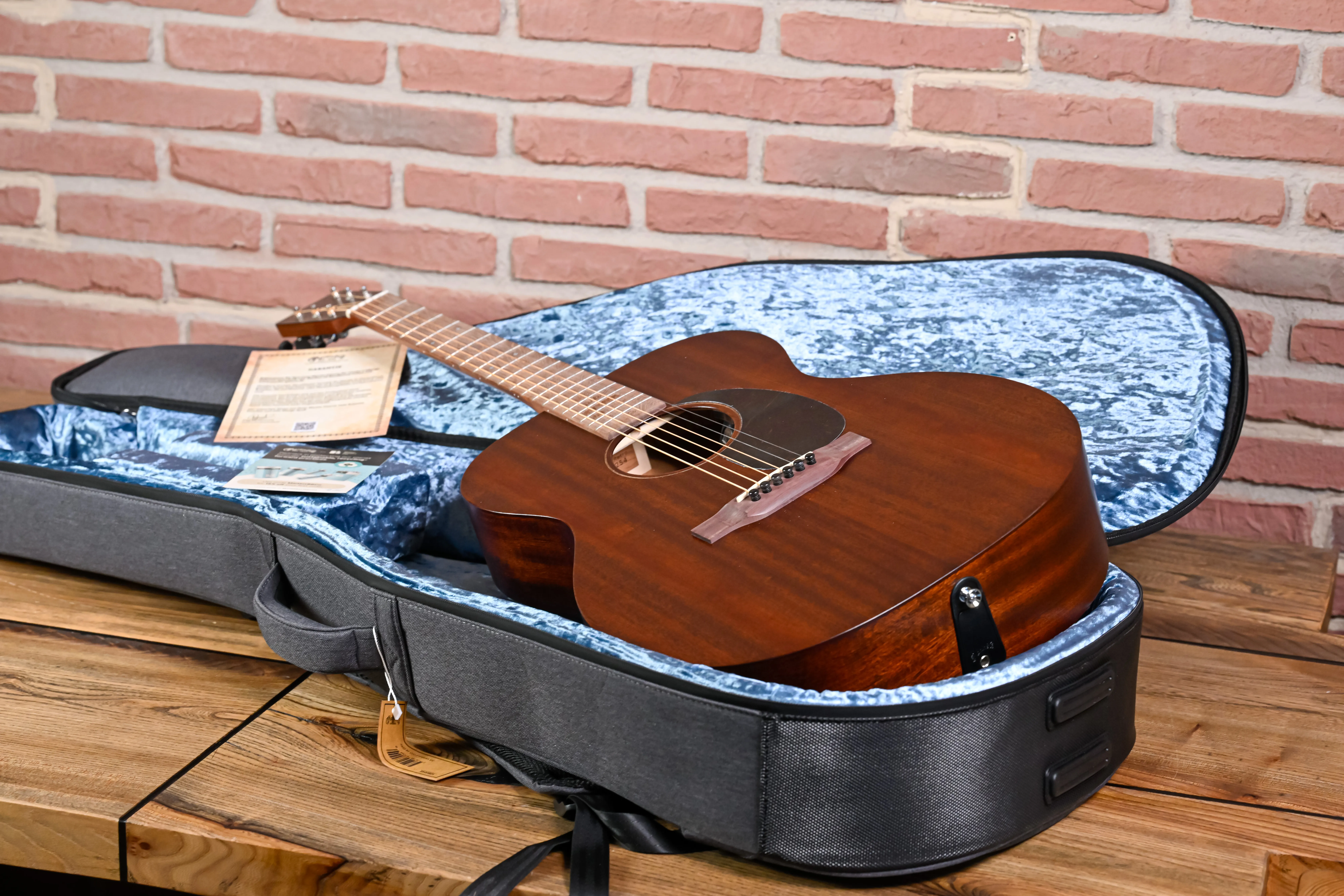 Martin 000-10E Retro Sapele Acoustic-Electric Guitar