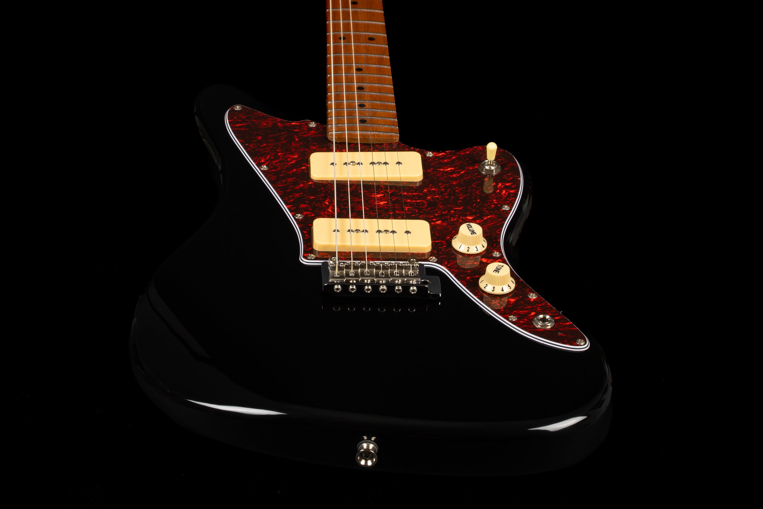 JJ-300  P90 BK E-Gitarre Black