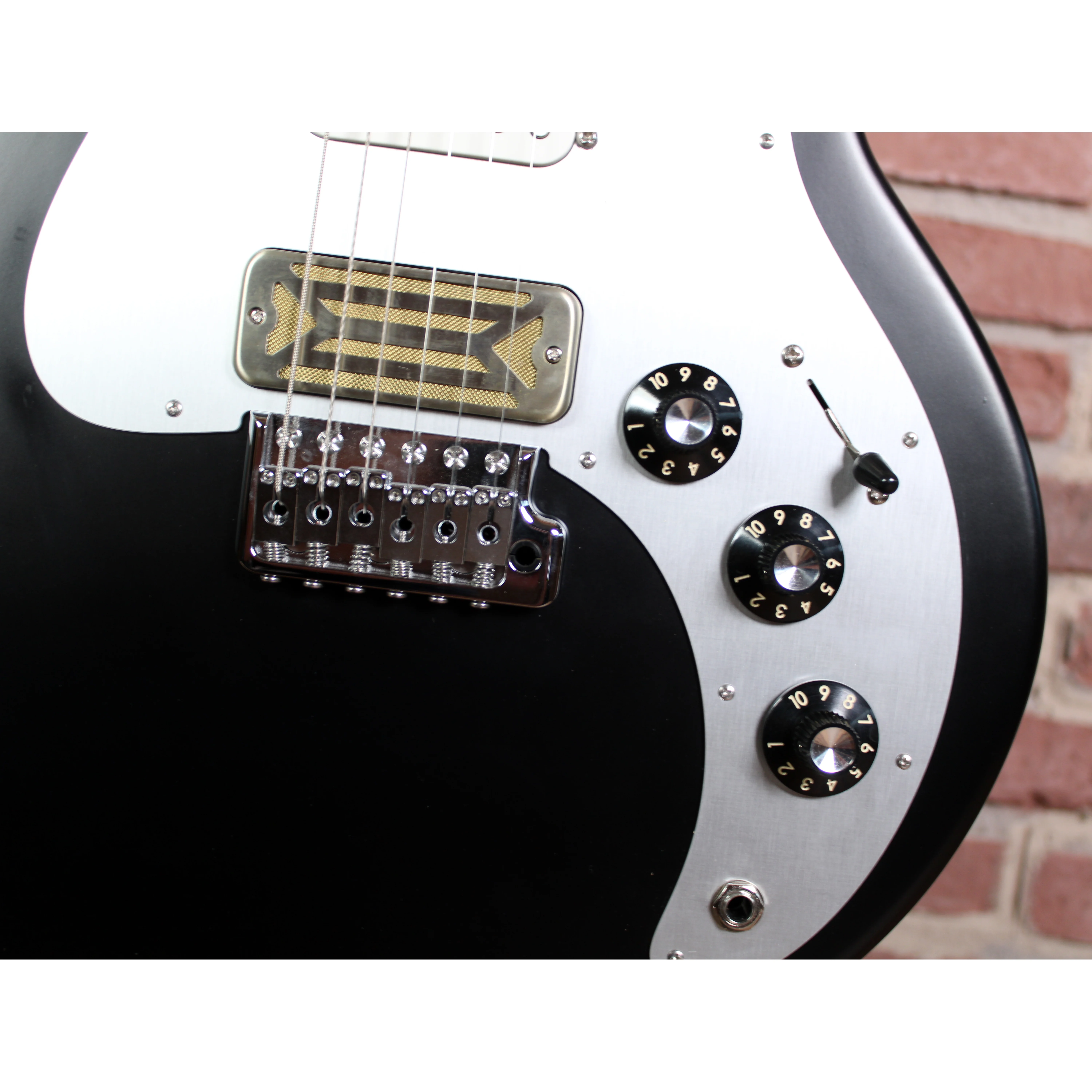 Fullertone DC'62 Moss Black (Showroom)