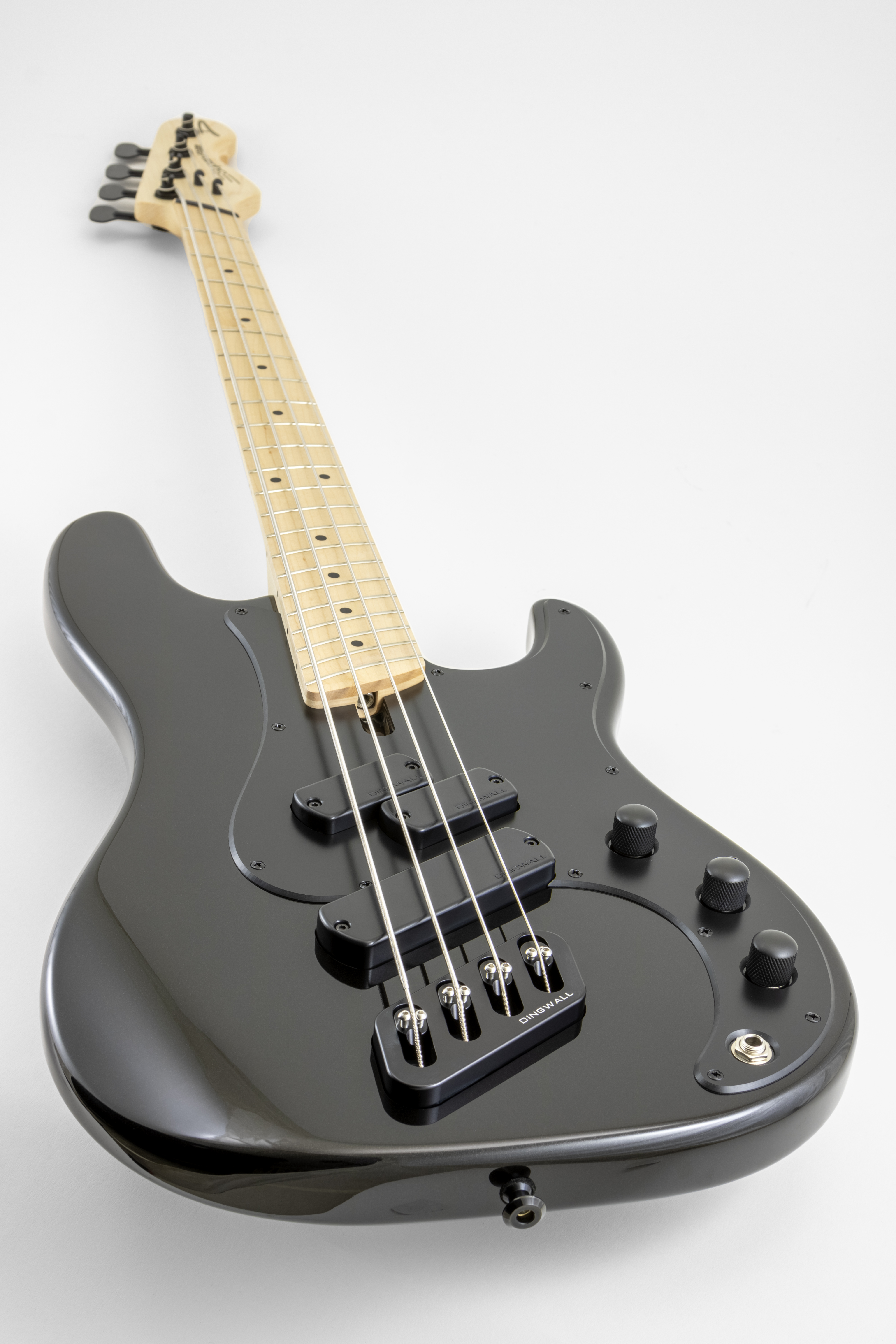 SP1 Maple 4-string Bass Gloss Metallic Black