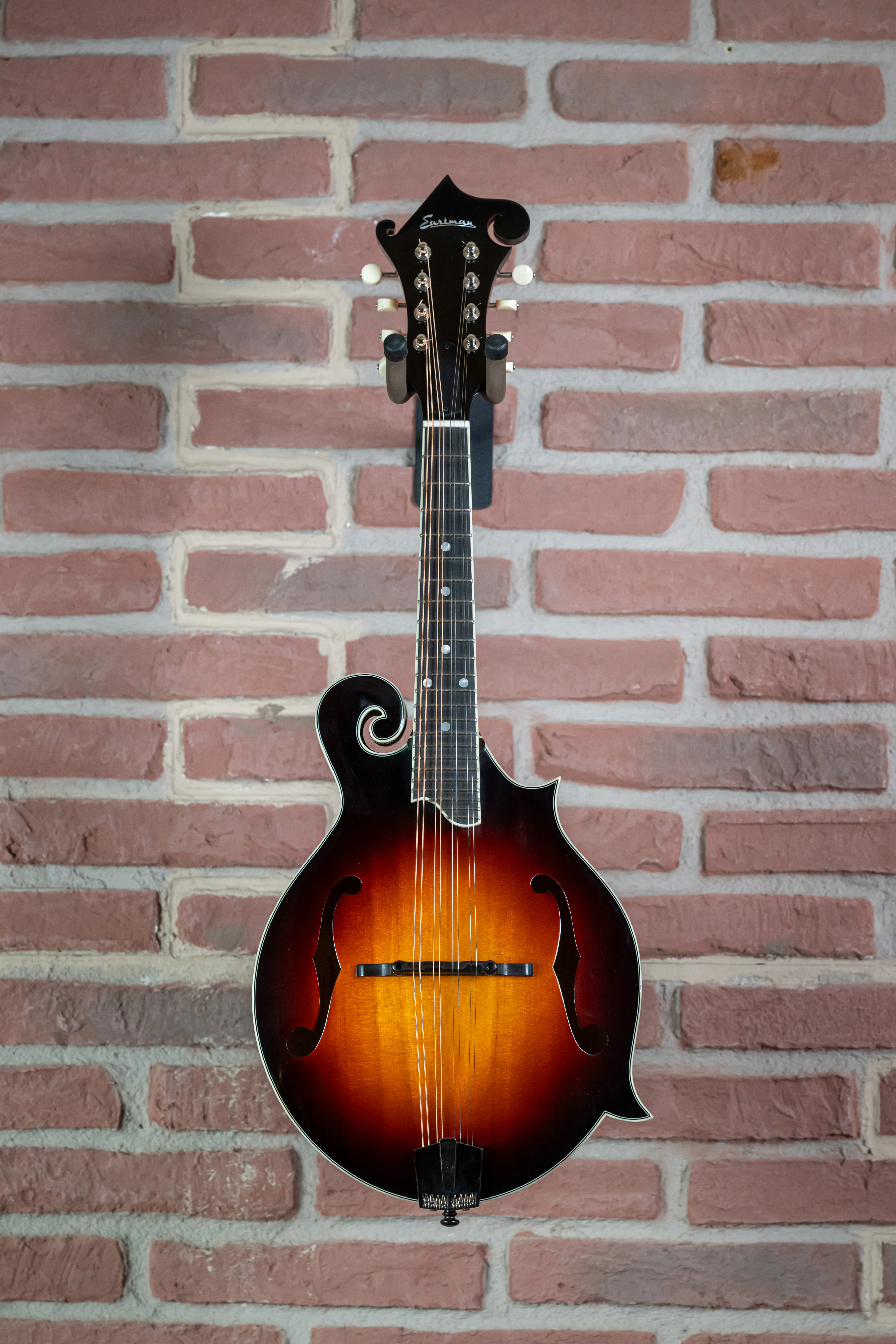 MD515/TV  Wide Neck F-Style Mandolin Sunburst