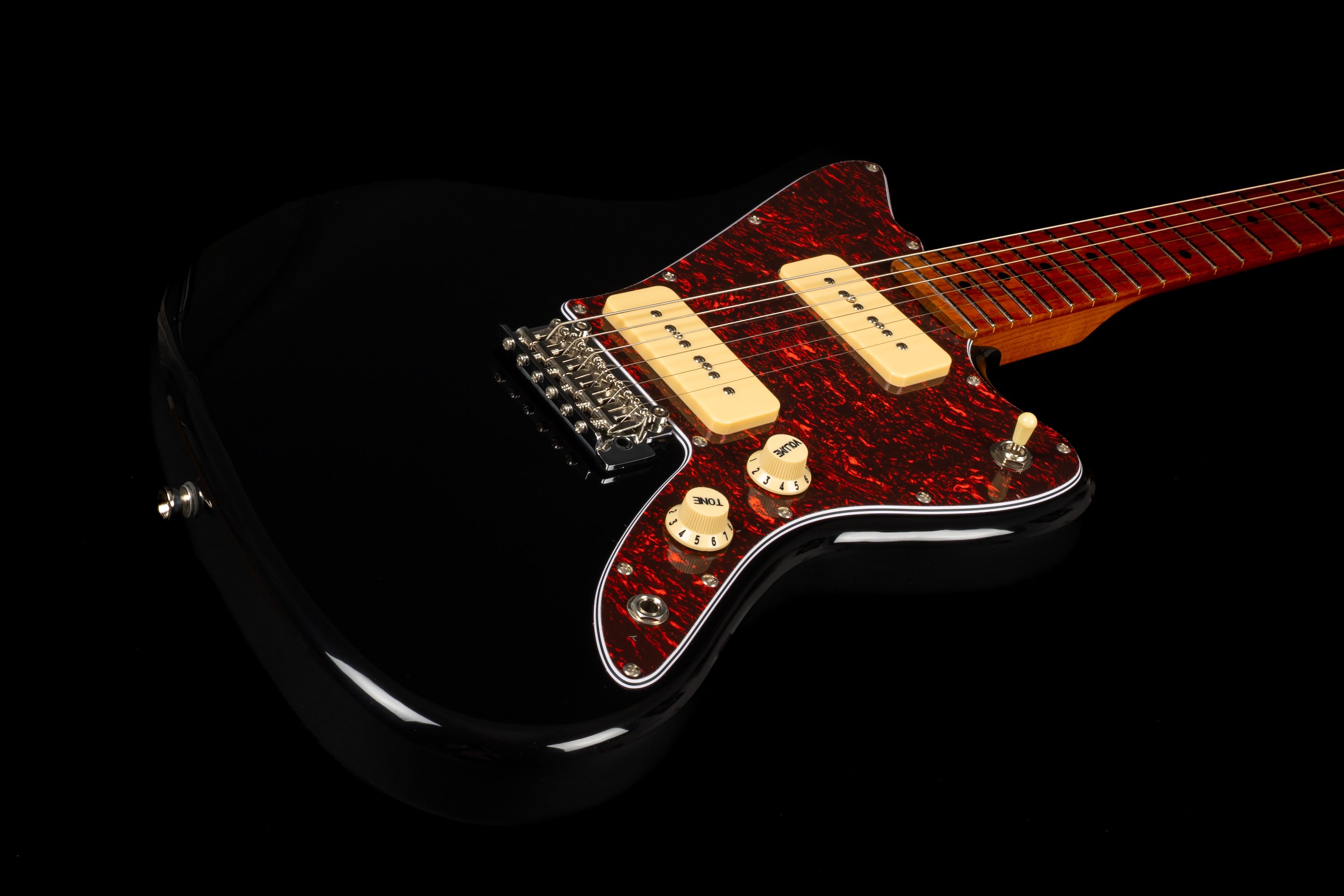 JJ-300  P90 BK E-Gitarre Black