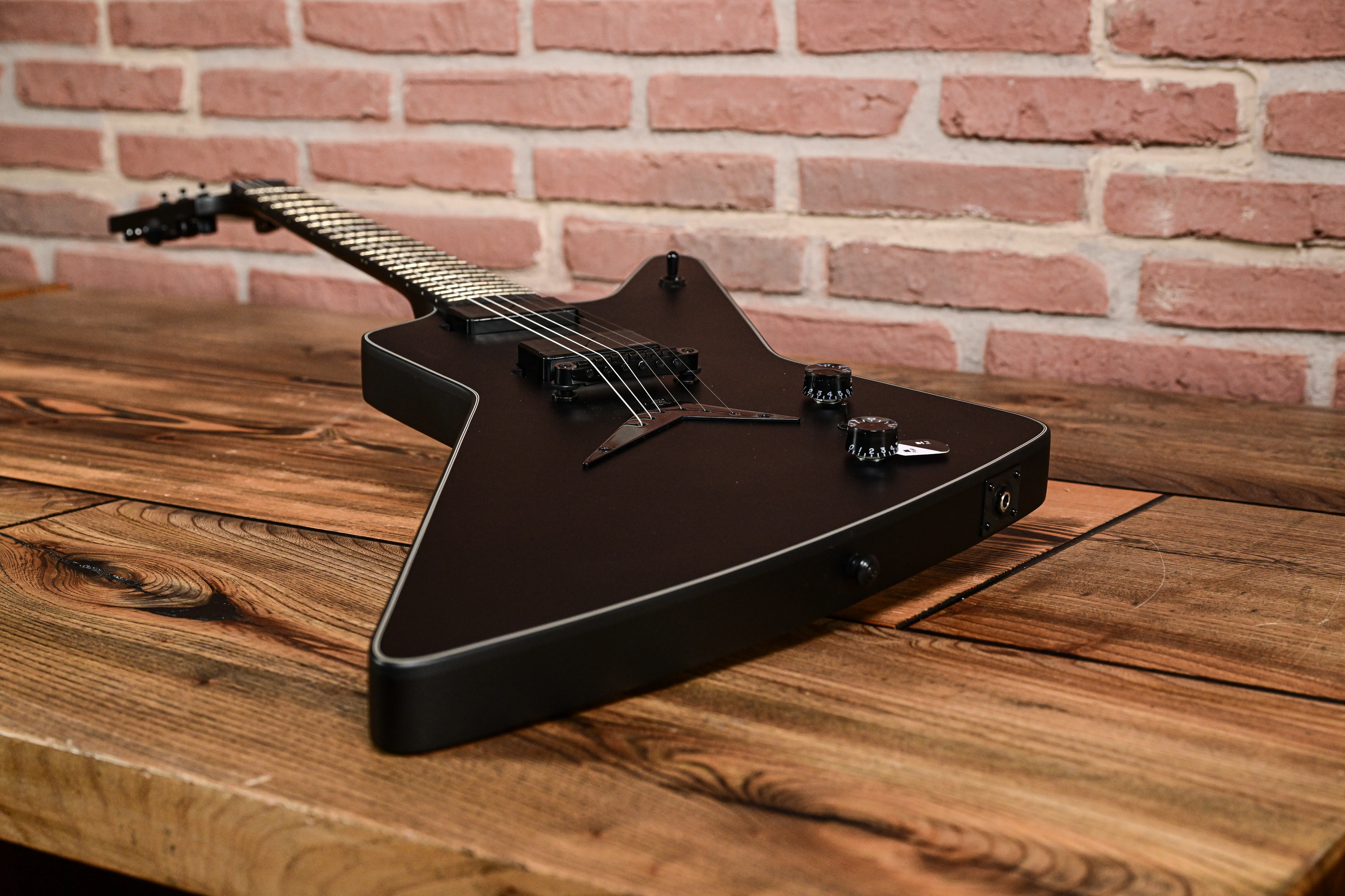 Z Select Fluence Black Satin