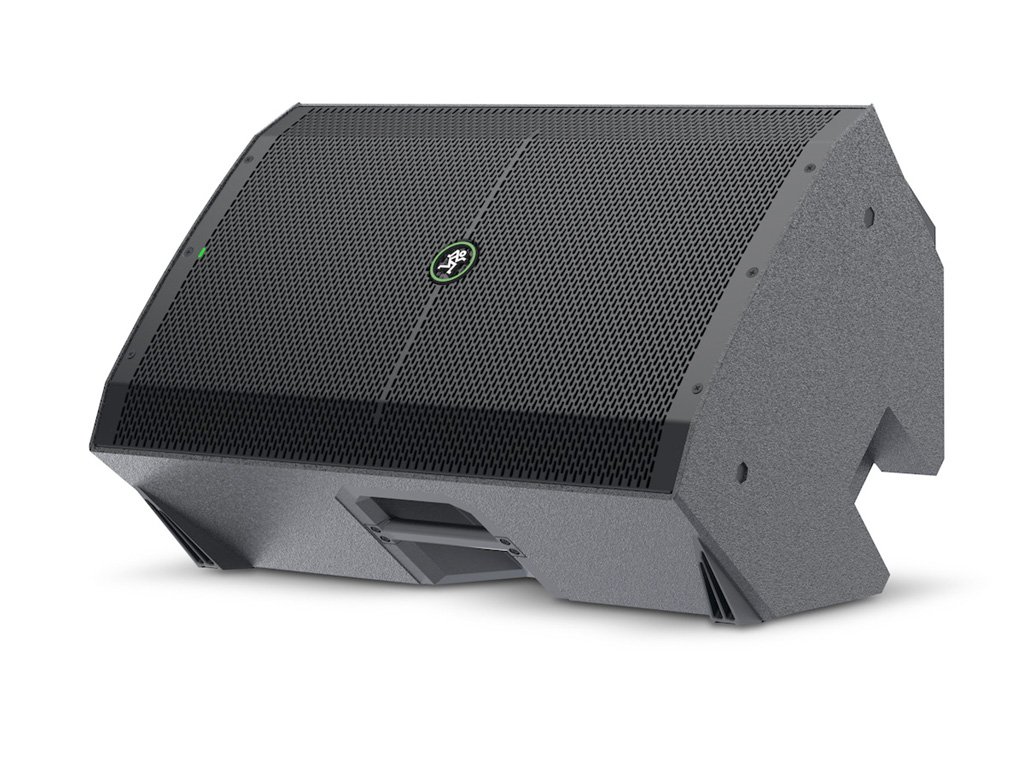 Thump215XT