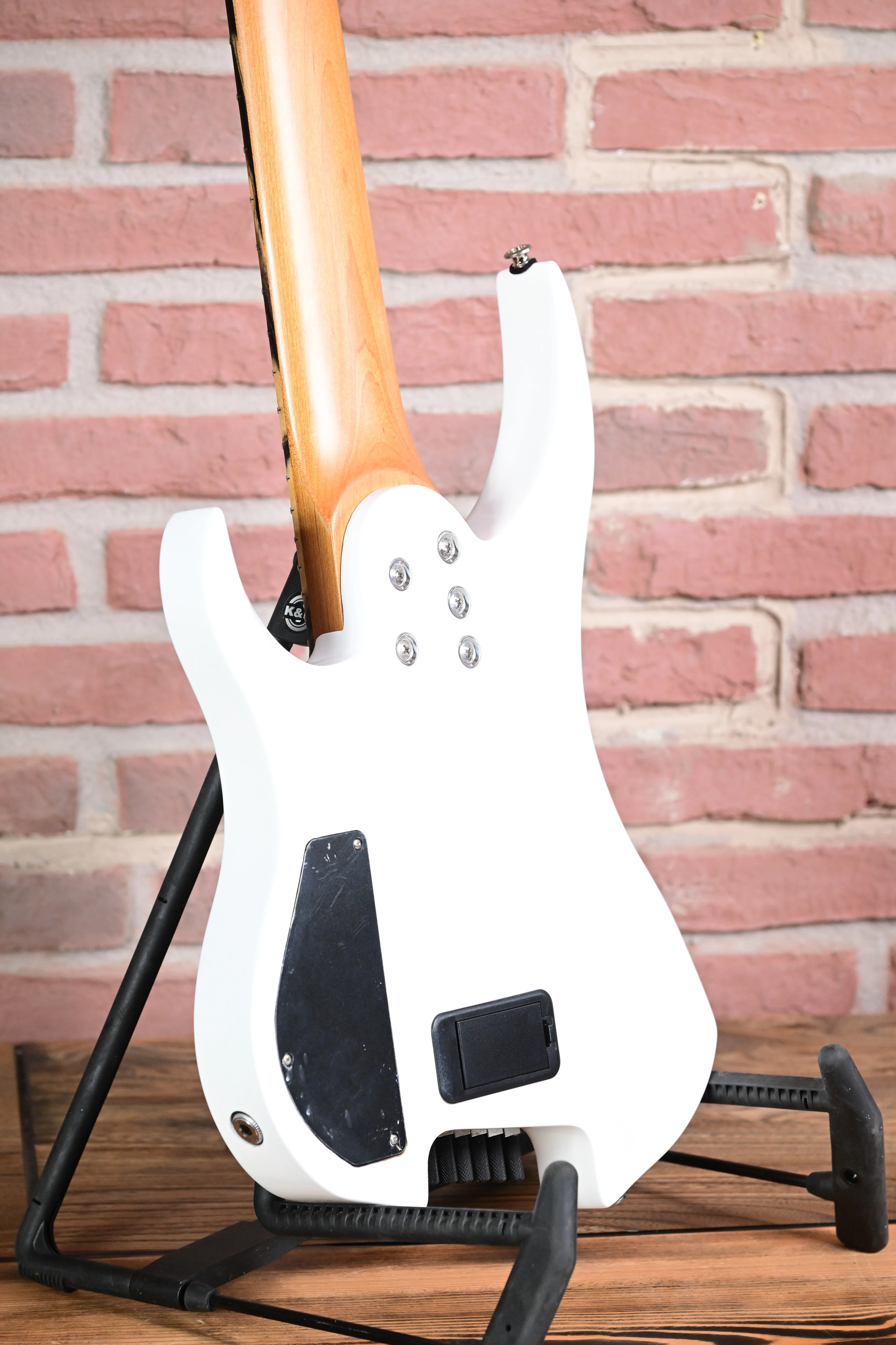 Ghost Overdrive 8-String Multiscale Arctic Burst E-Gitarre