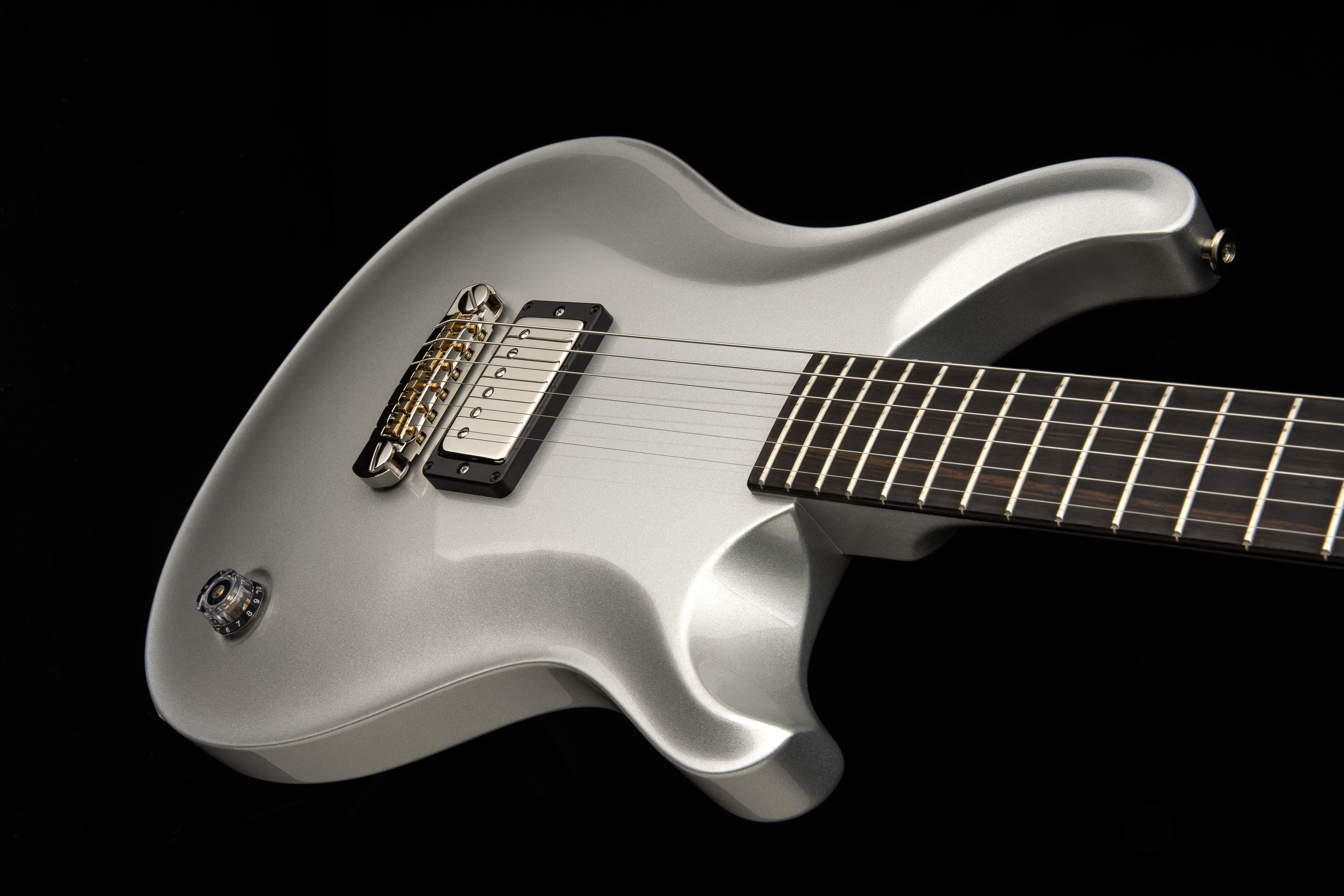 Jonathan Jourdan Limited Edition Platinum Metallic