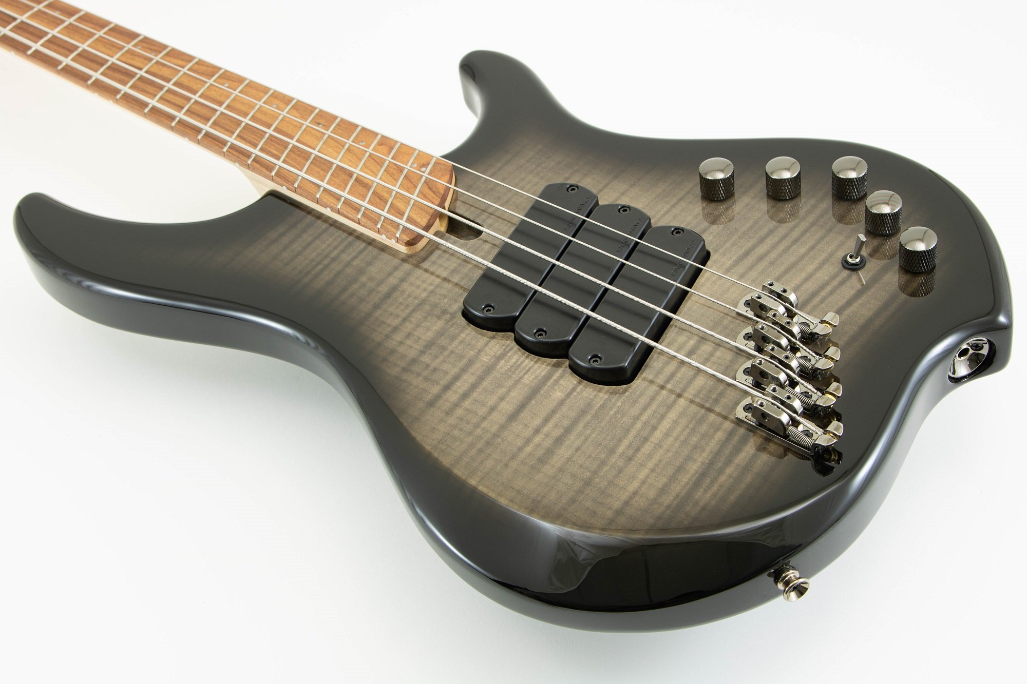 Combustion Flamed, 4-string Bass, 3 PU, Pau Ferro, Black Burst
