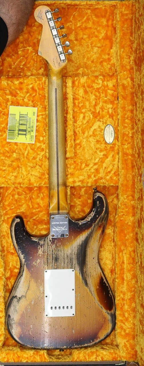 Ltd Red Host Stratocaster, Faded Chocolate, 3-Color Sunburst