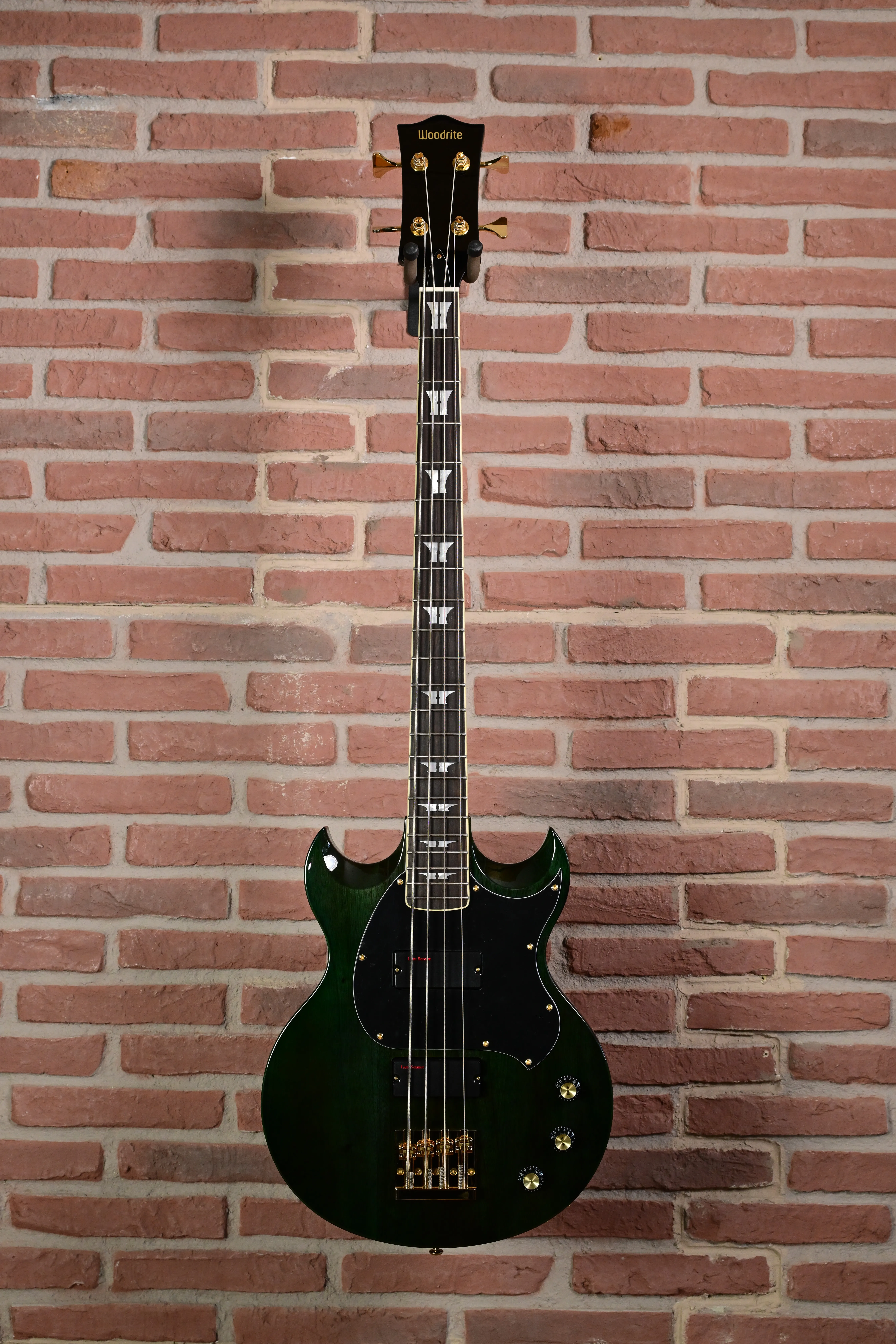 Warlord Bass Transparent Emrald  Green