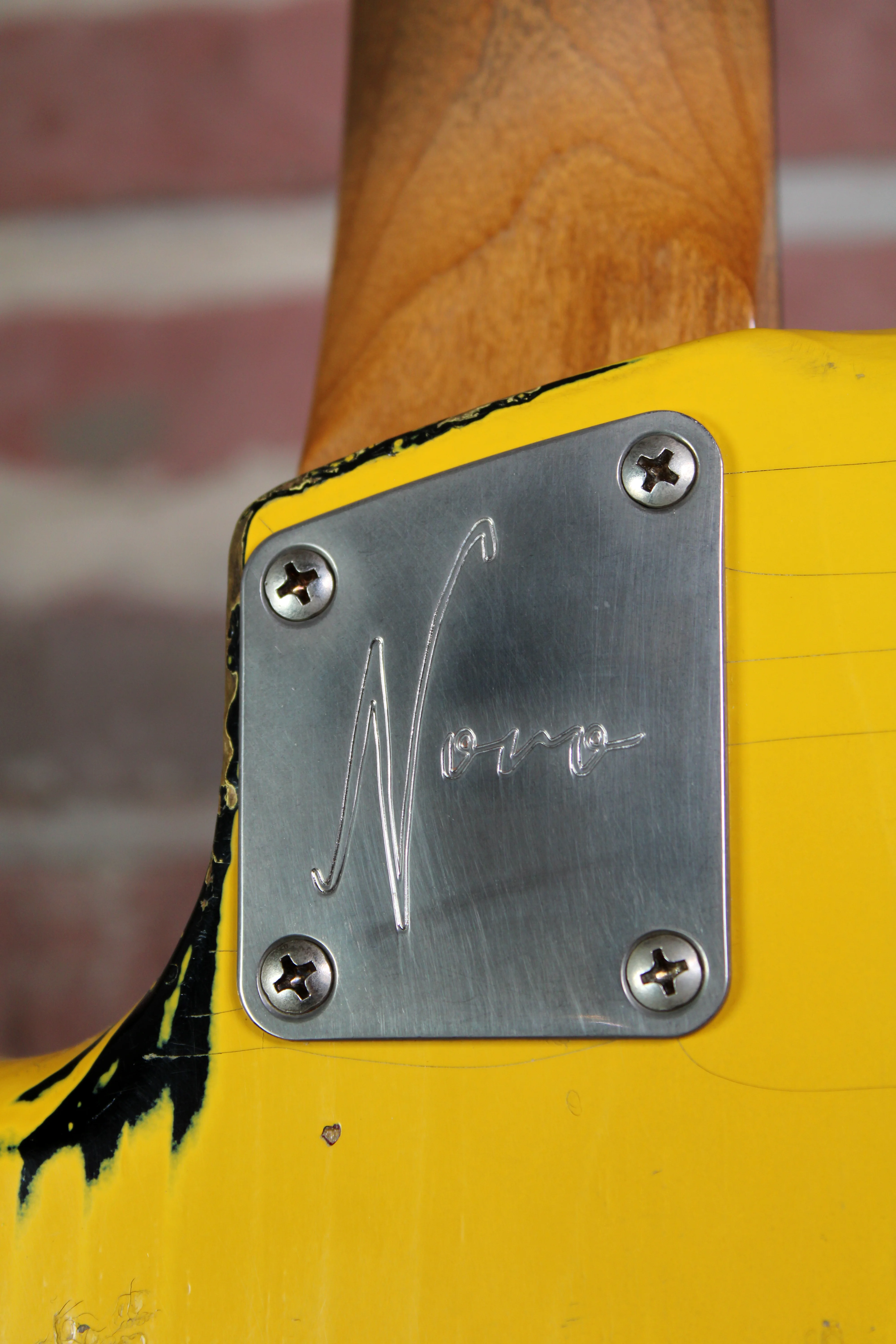 Serus J Vandalism Yellow over 64 3-Tone Burst