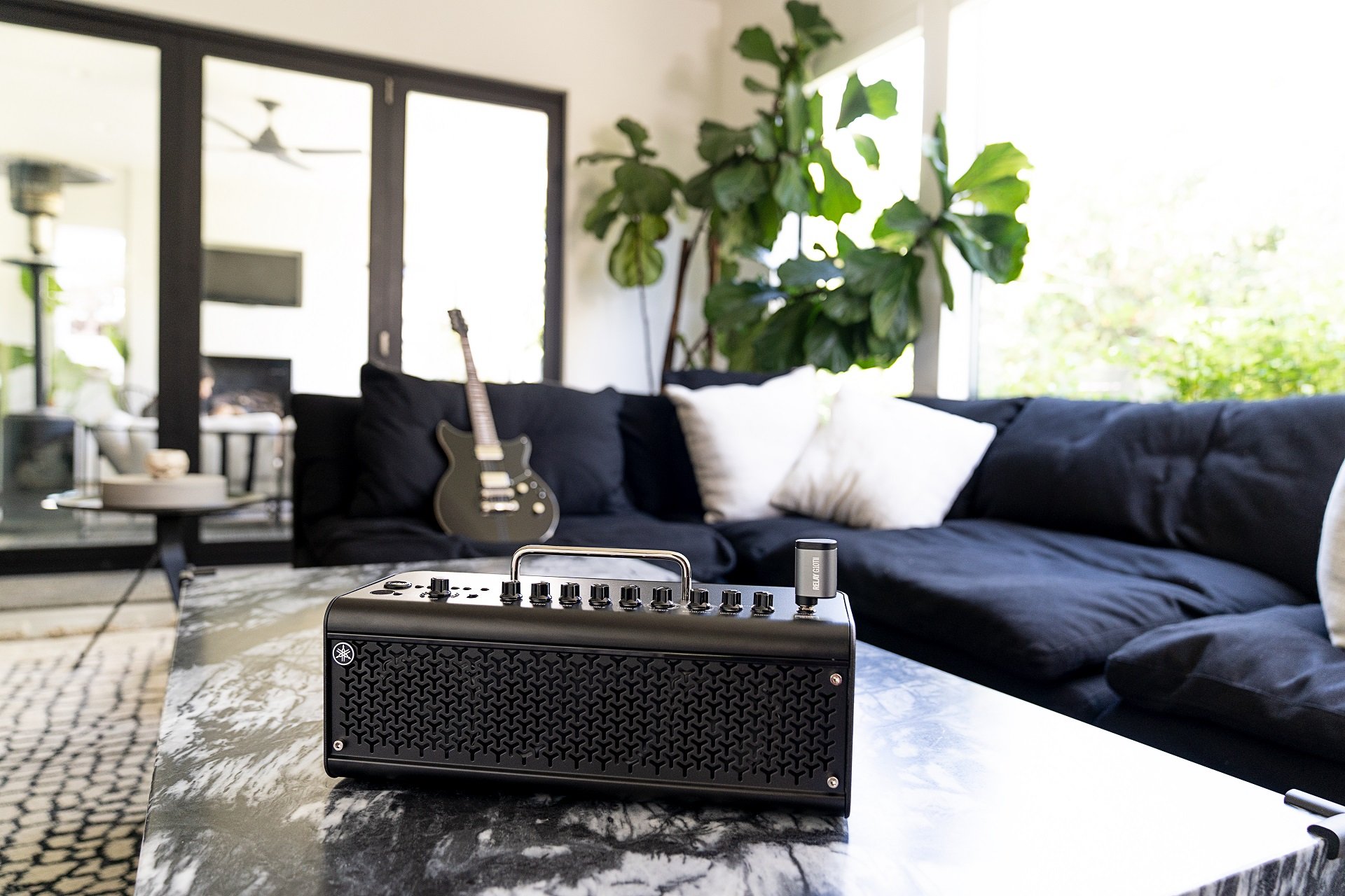 THR30II Wireless-Desktop, black