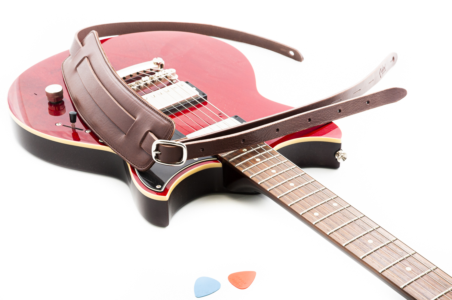 Slim Classic Brown Saddle Guitar Strap