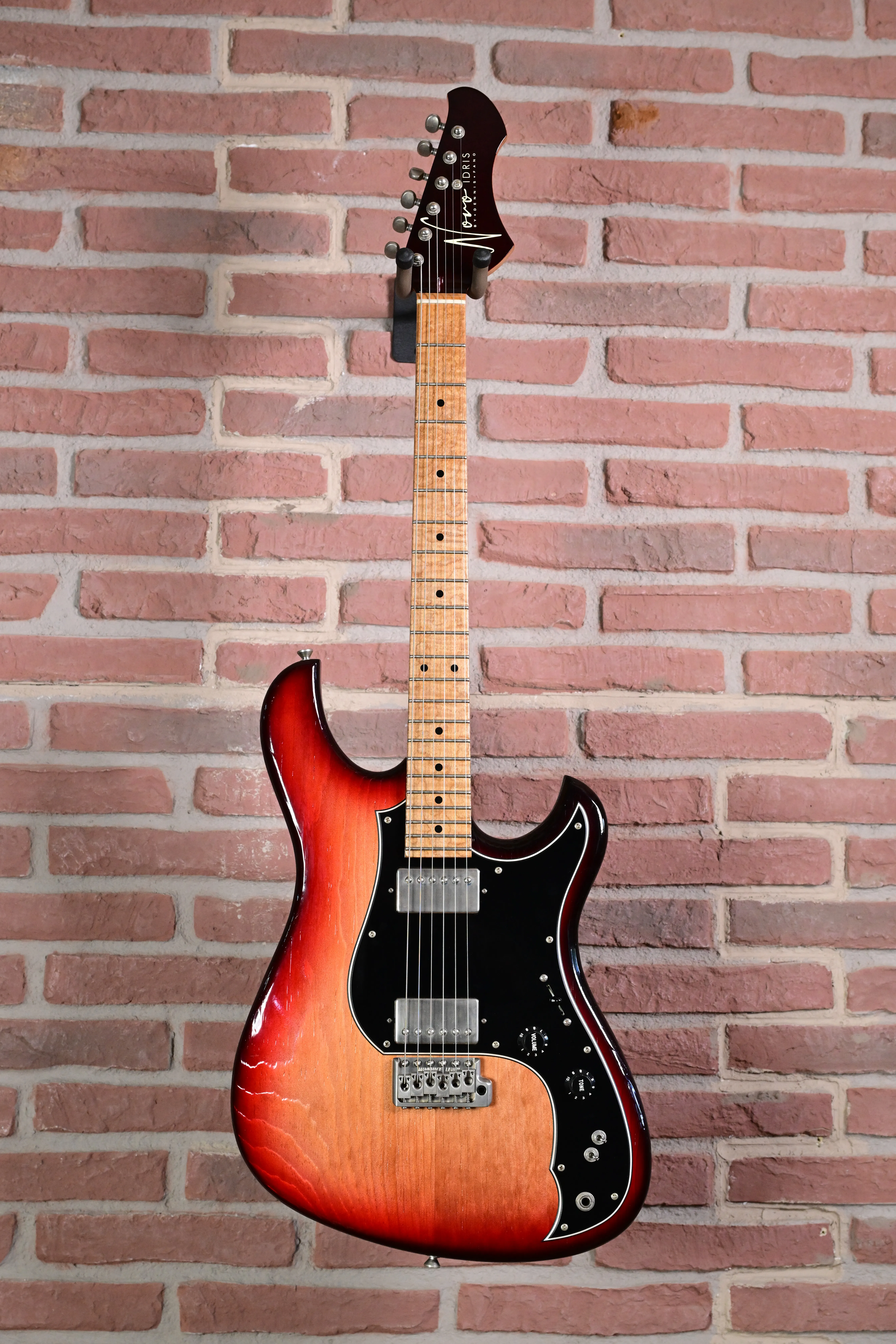 Idris H2 Bonfire Extra Light Distress
