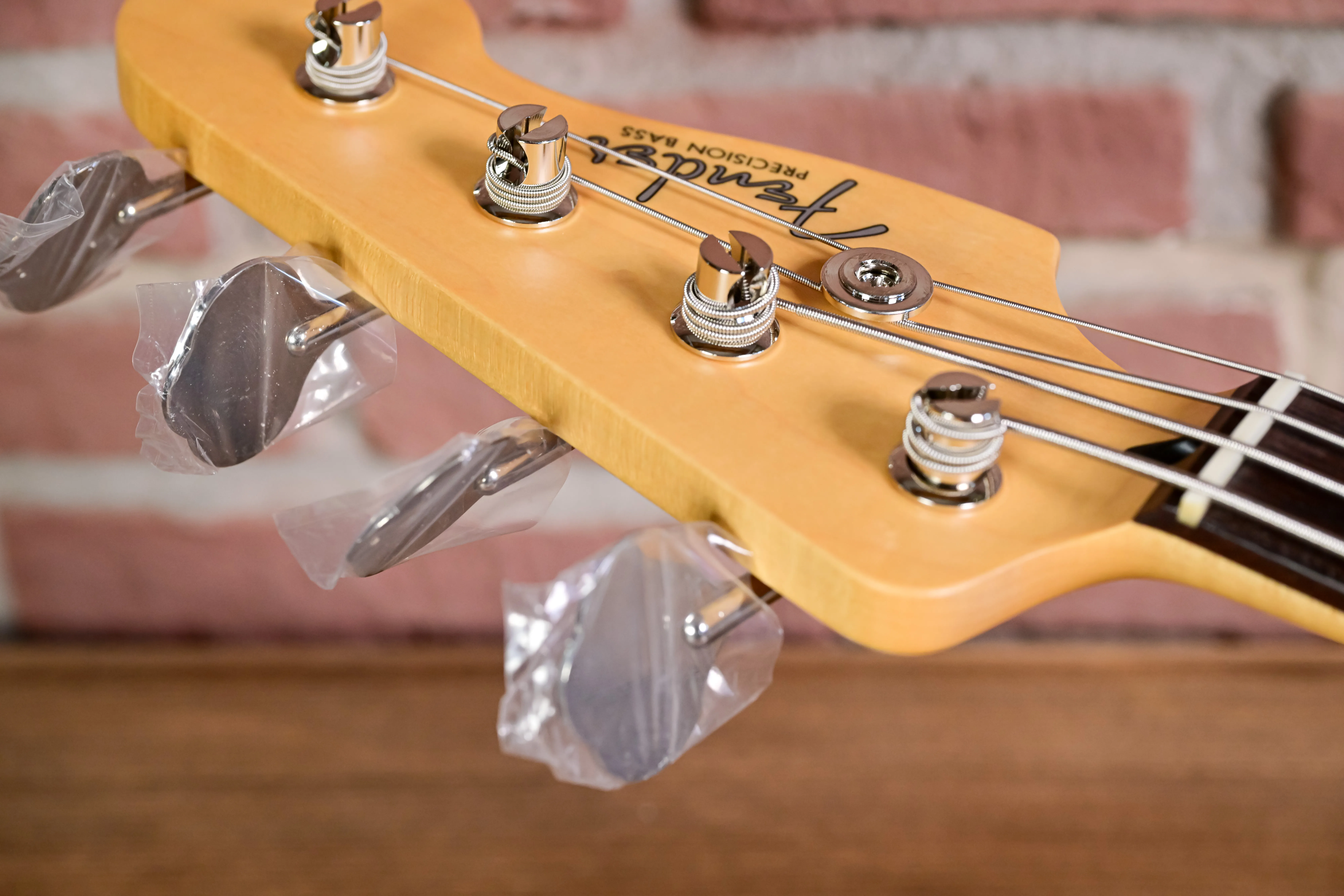 MIJ Hybrid II Precision Bass 2026 Collection Satin Shell Pink
