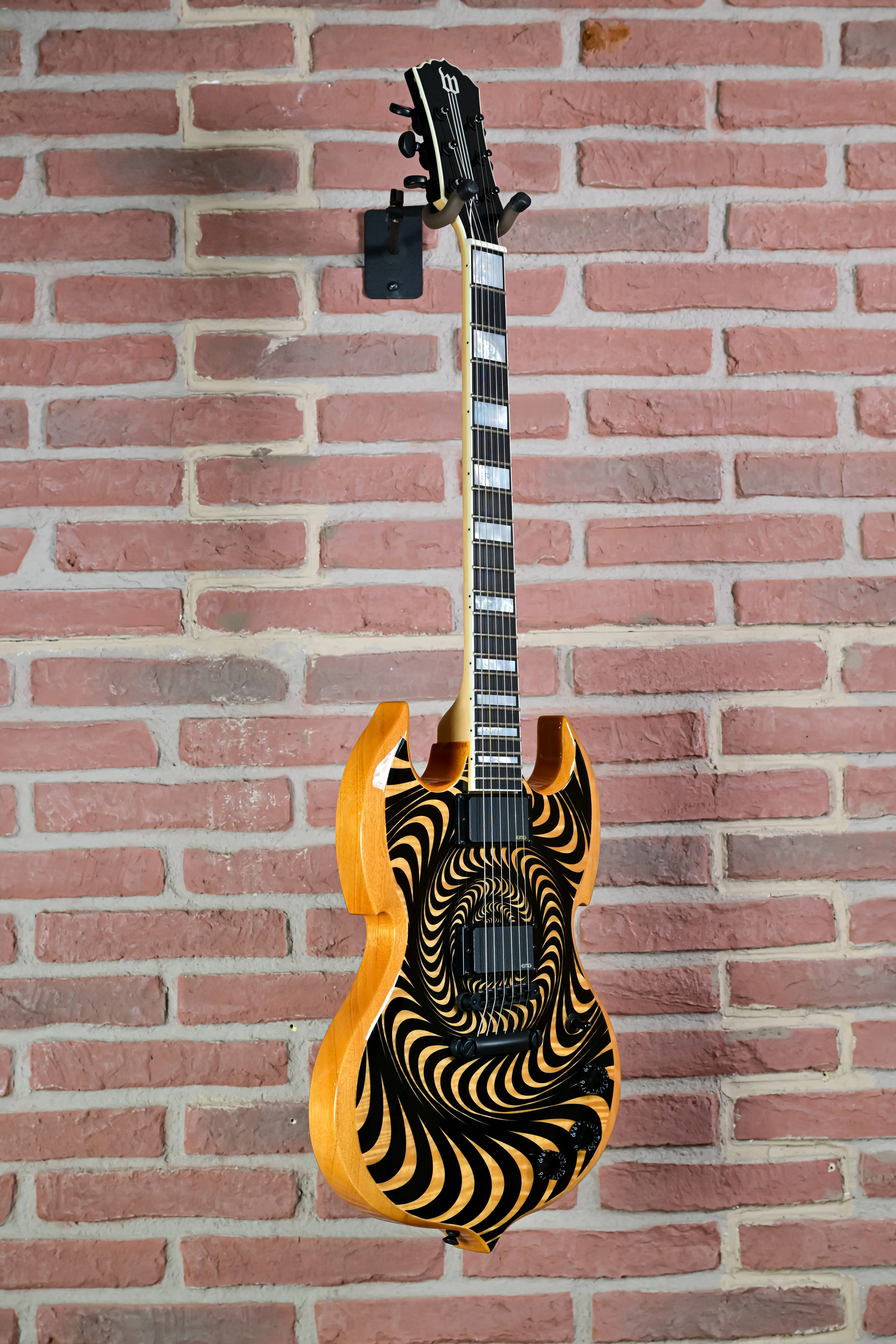 Barbarian Rawtop Psychic Bullseye signed by Zakk Wylde