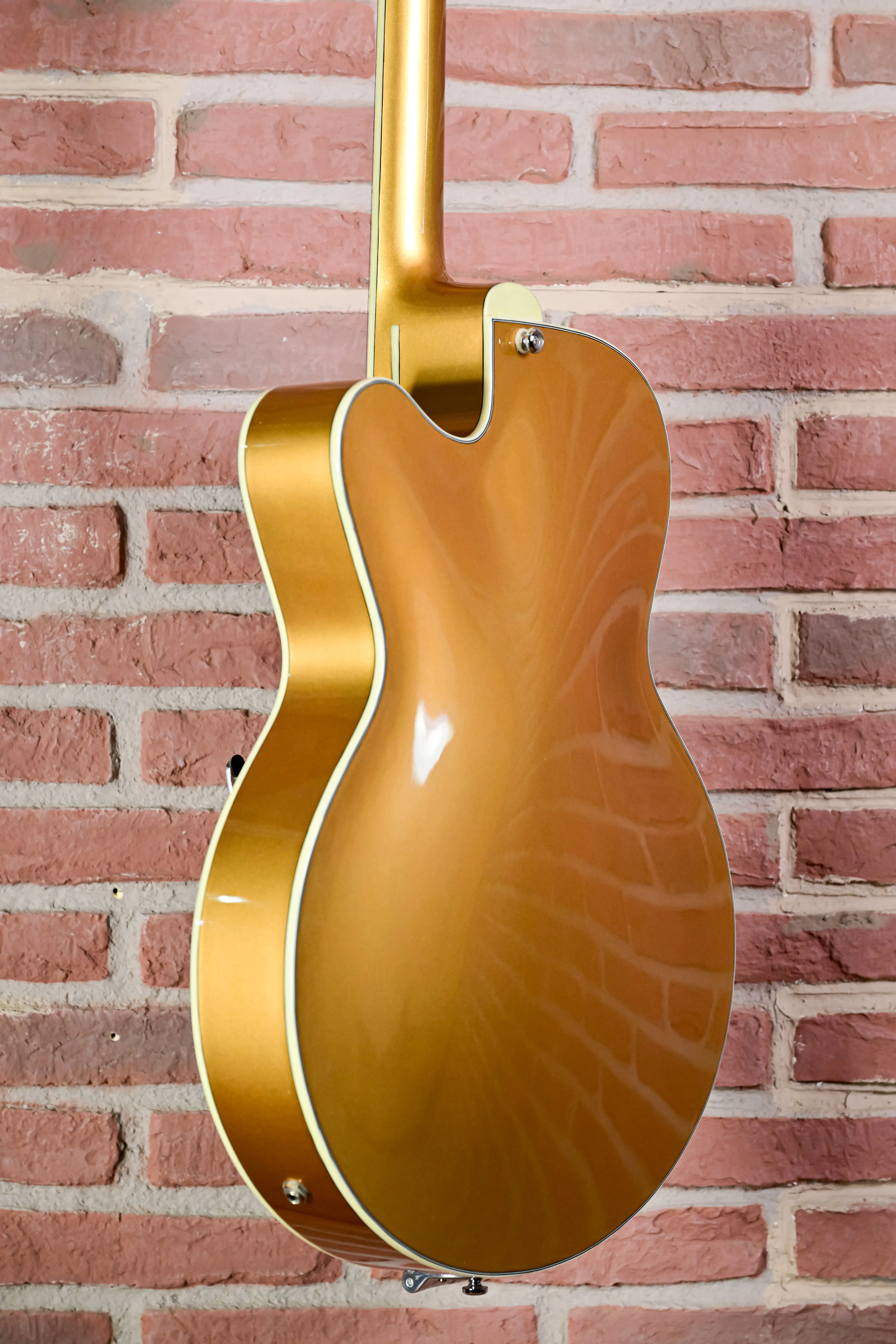 T58-GD Archtop Gitarre Truetone Gloss  Gold