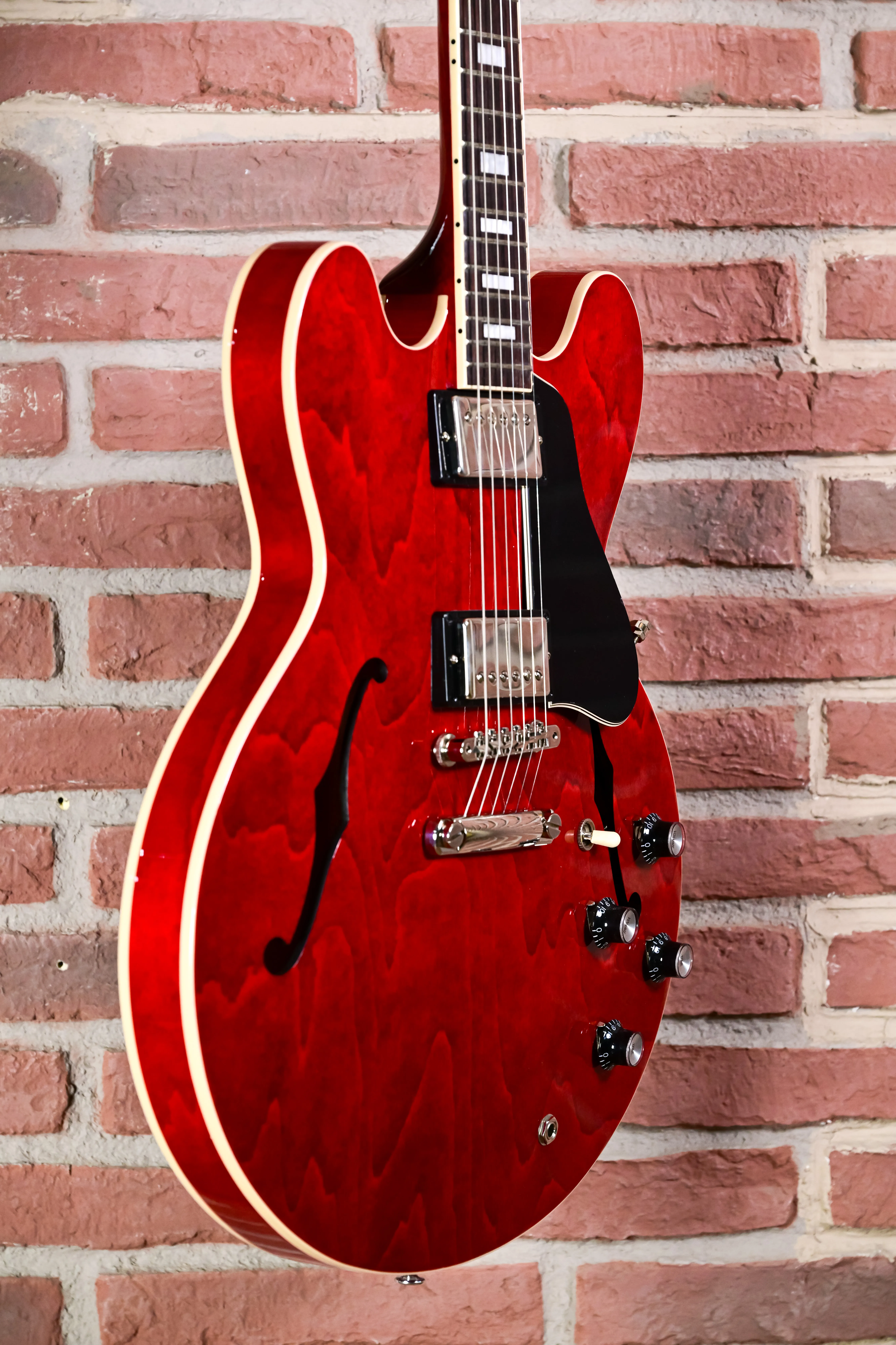 ES-335 60s Sixties Cherry Semi-Hollowbody Gitarre