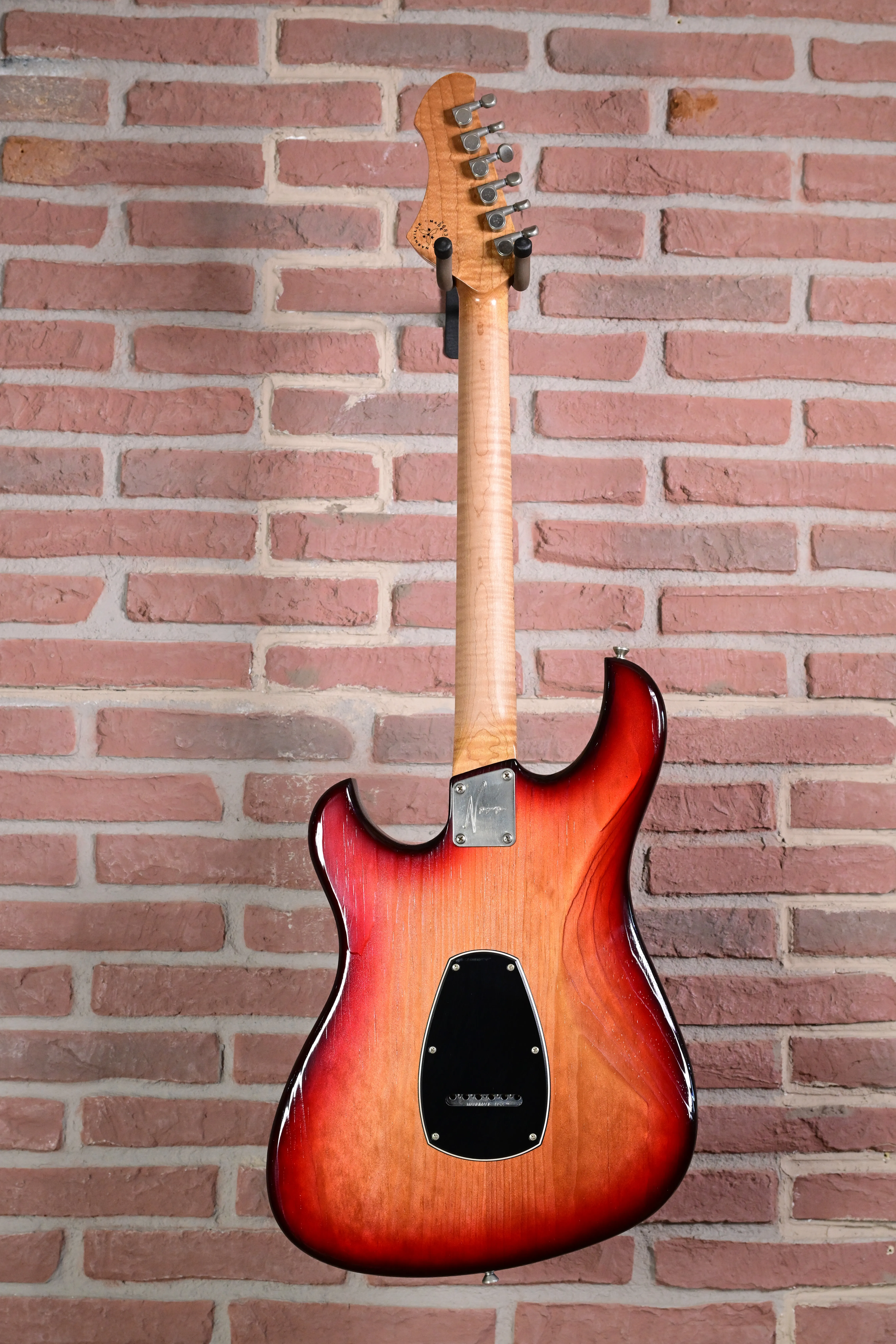 Idris H2 Bonfire Extra Light Distress