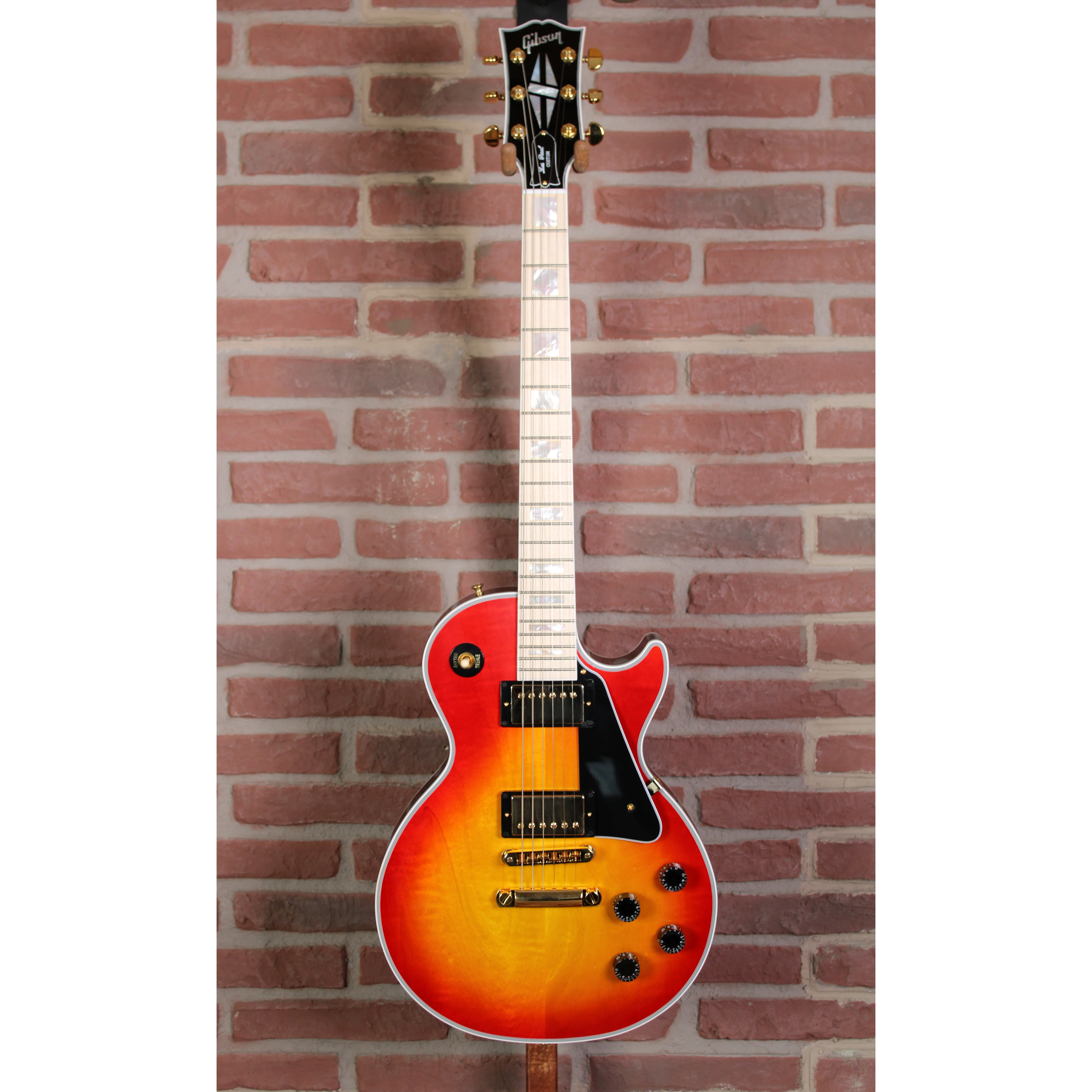 Gibson Les Paul Custom Heritage Cherry Sunburst Vorderansicht
