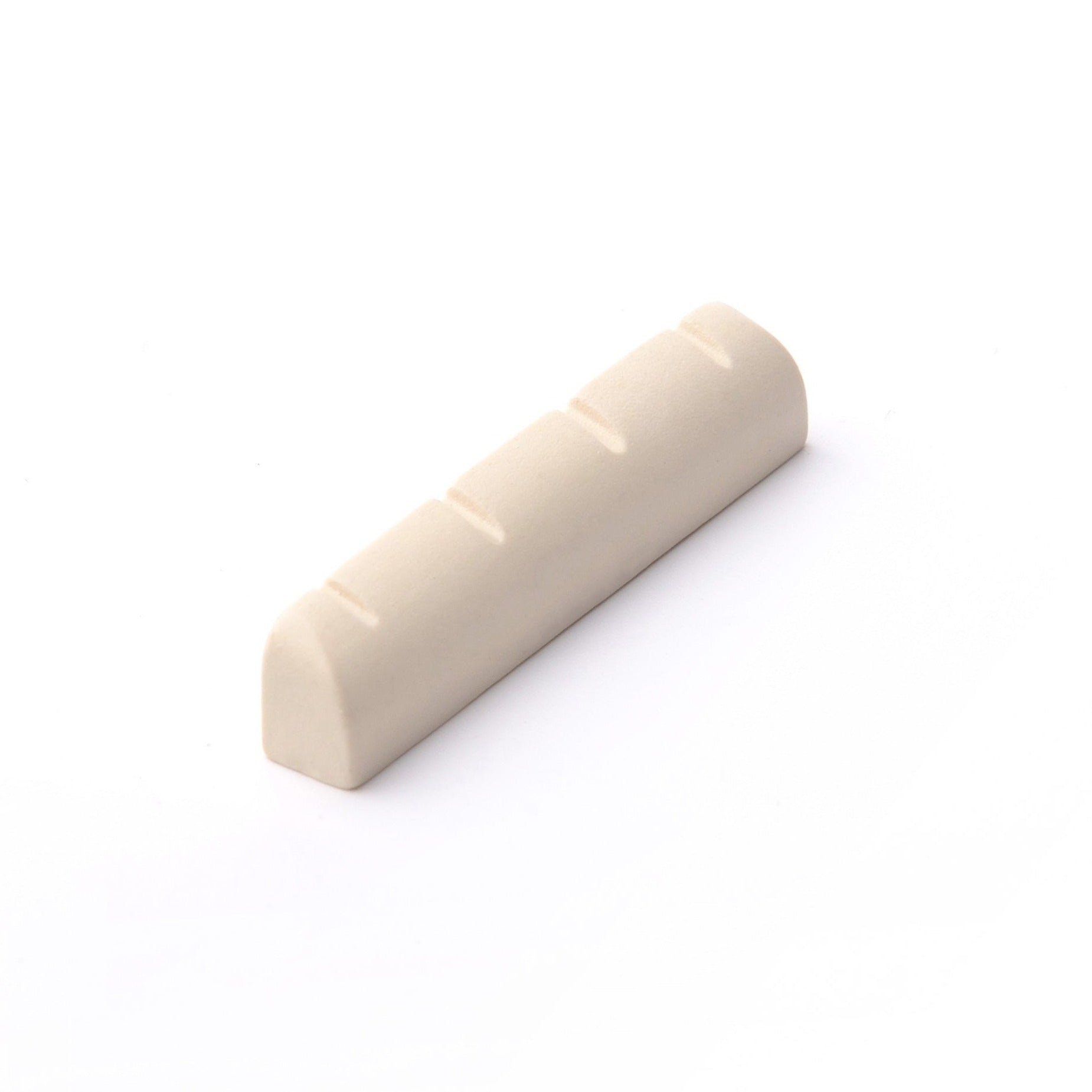TUSQ PQ-1253-00 - Slotted Ukulele Nut (34.96 x 5.06 mm), 4-String, Flat