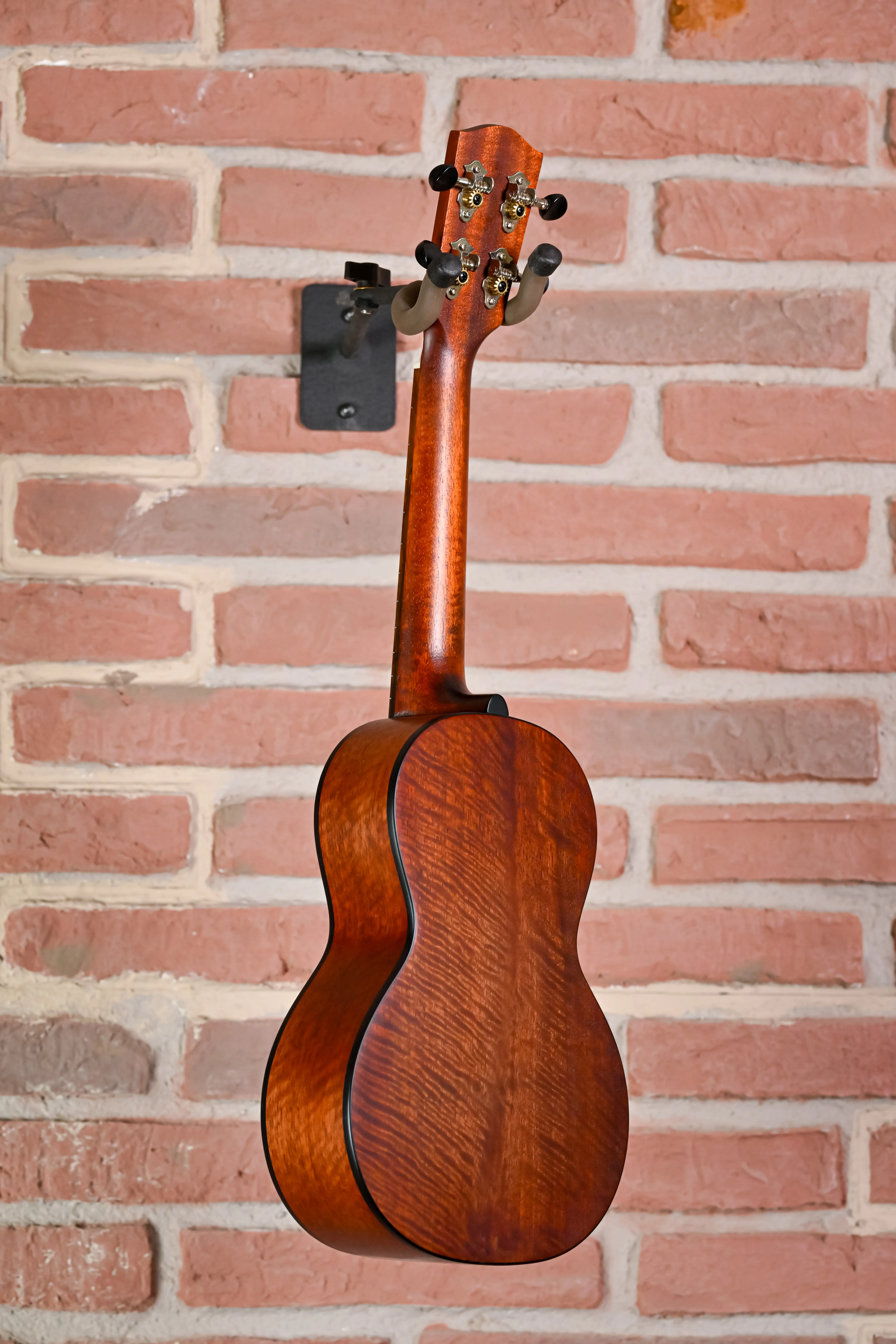 EU1-C Concert Ukulele Solid Mahogany