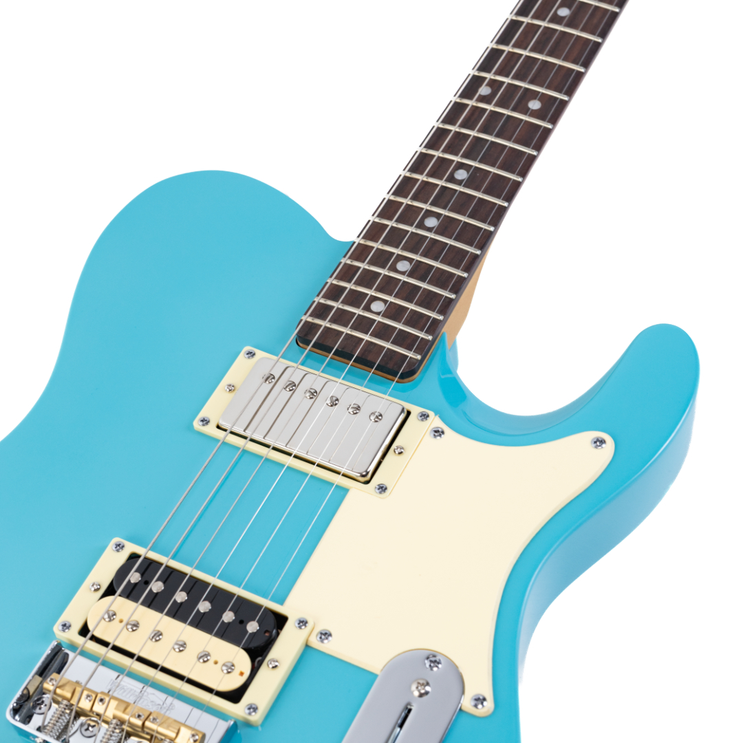 E-Gitarre, türkiser Korpus, cremefarbenes Schlagbrett, Humbucker-Tonabnehmer, dunkles Griffbrett