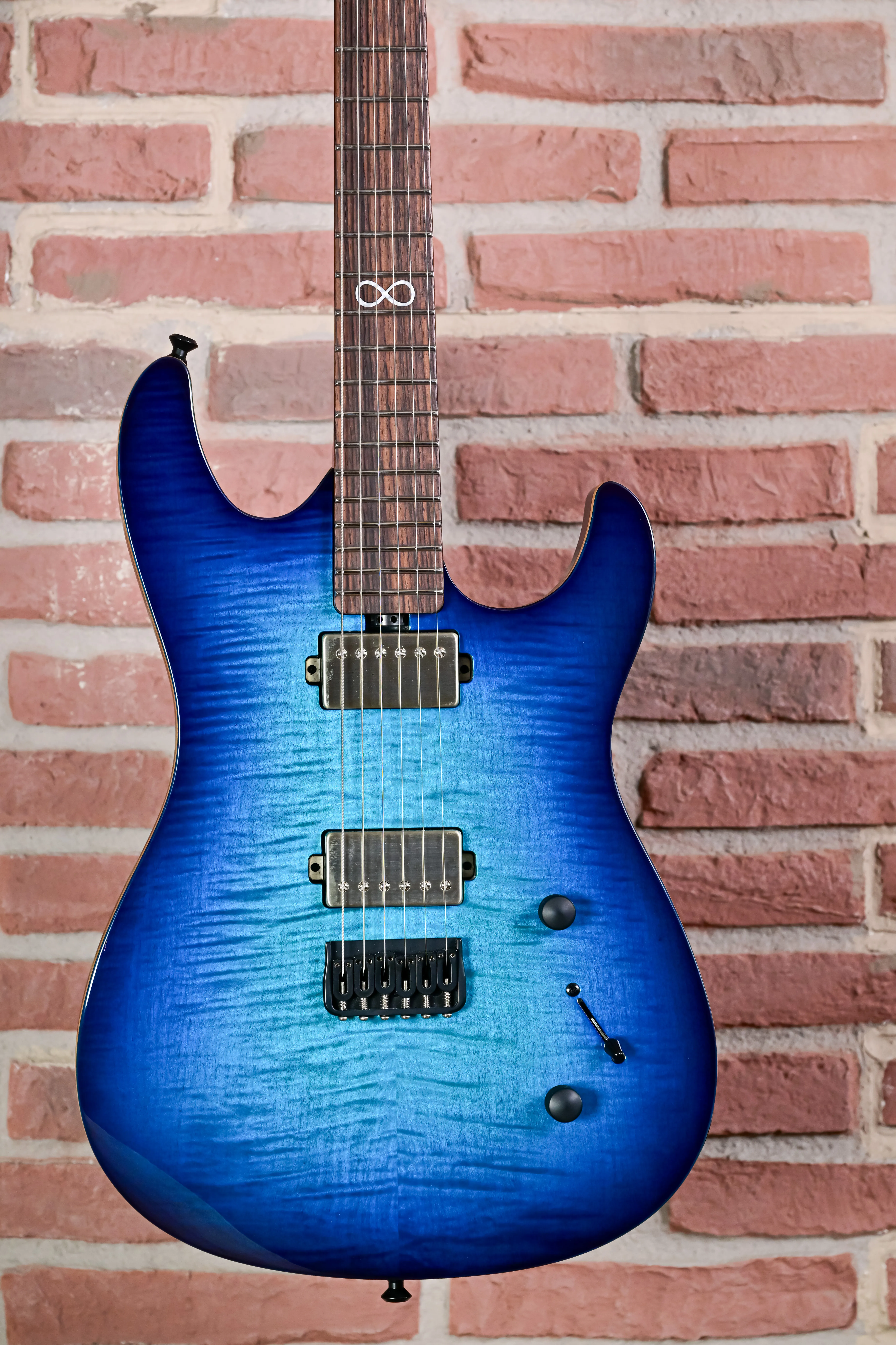 Scout Legacy Electric Sky Burst E-Gitarre