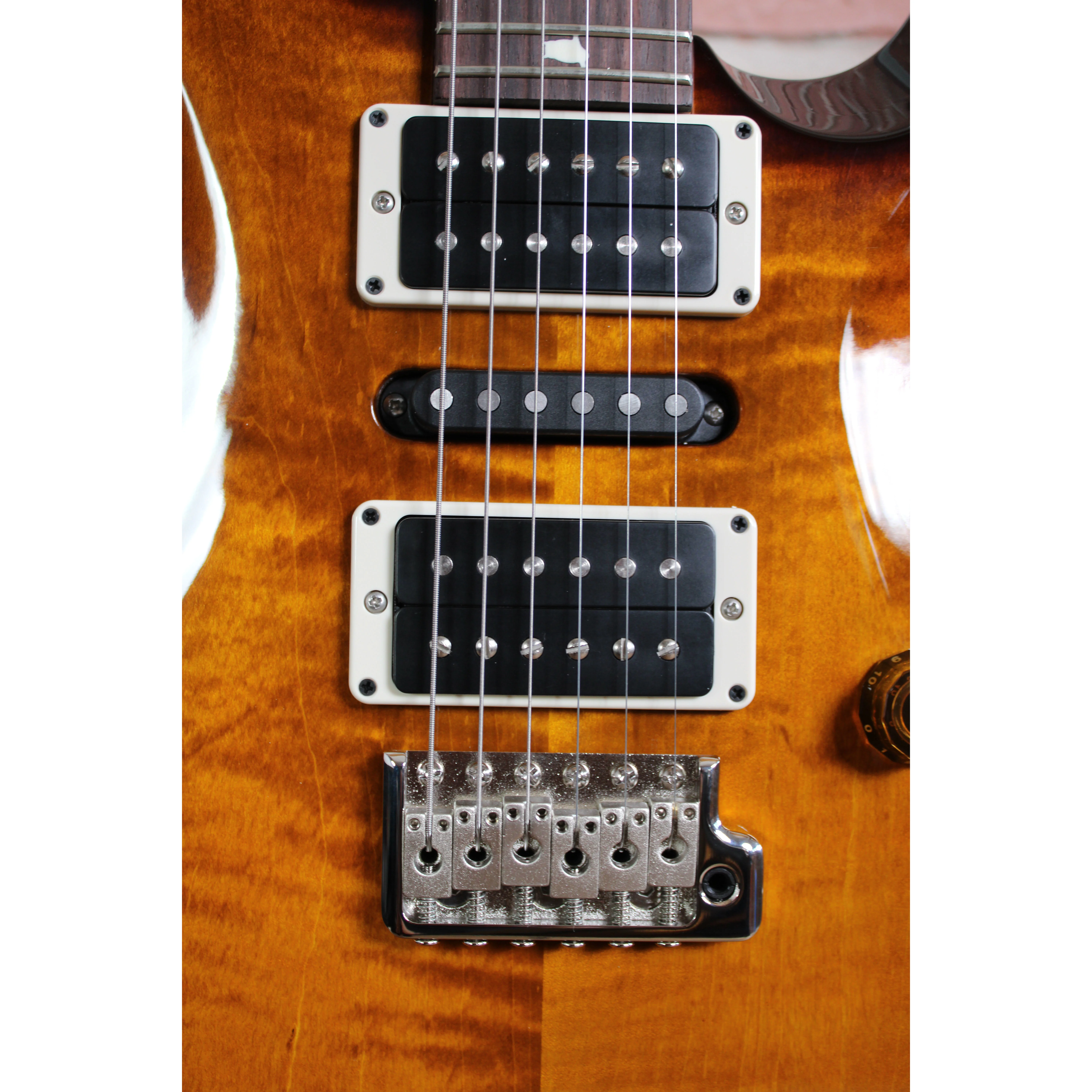 CE 24 LTD Black Amber