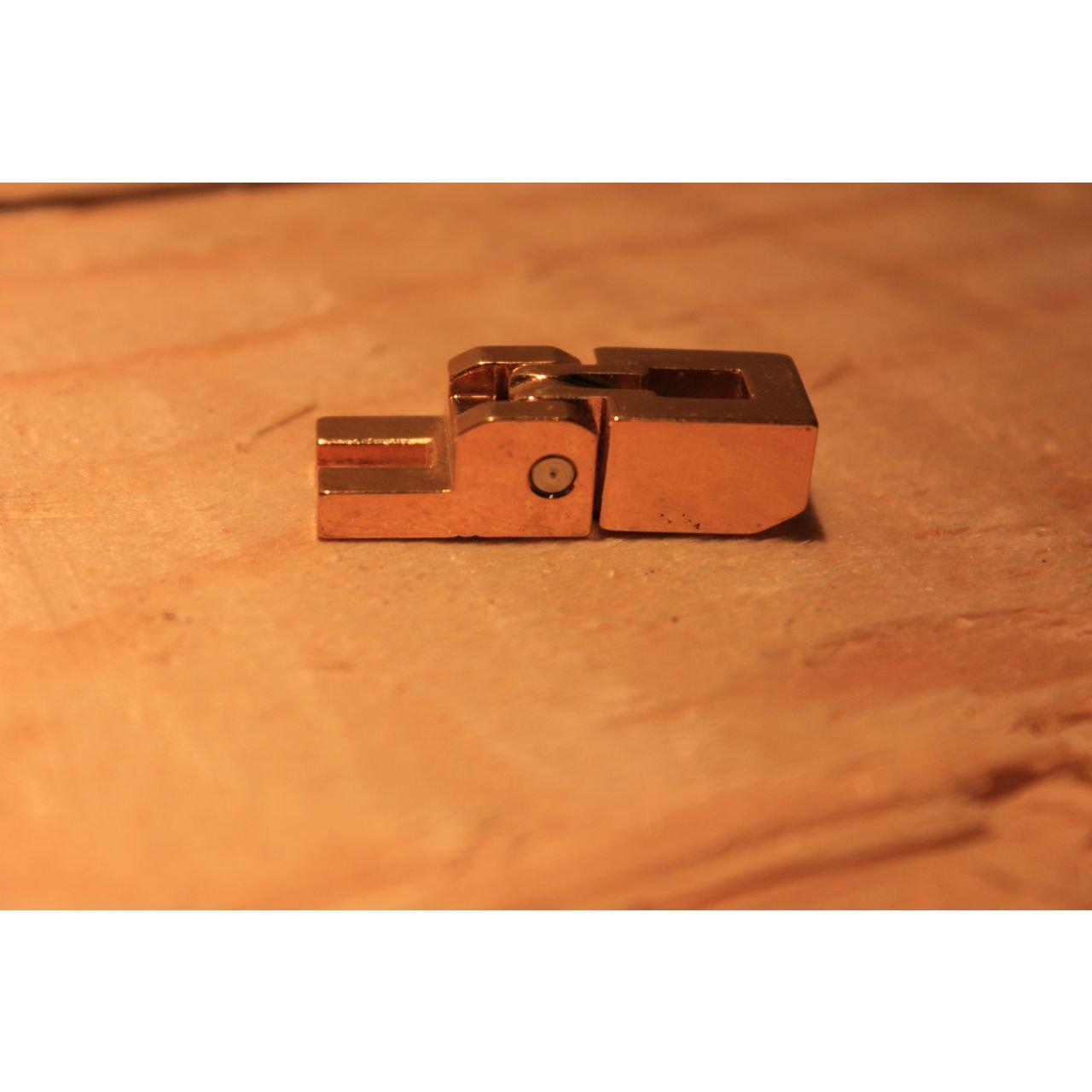 FENDER FR BRG SADDLE 2&5 GLD 374102