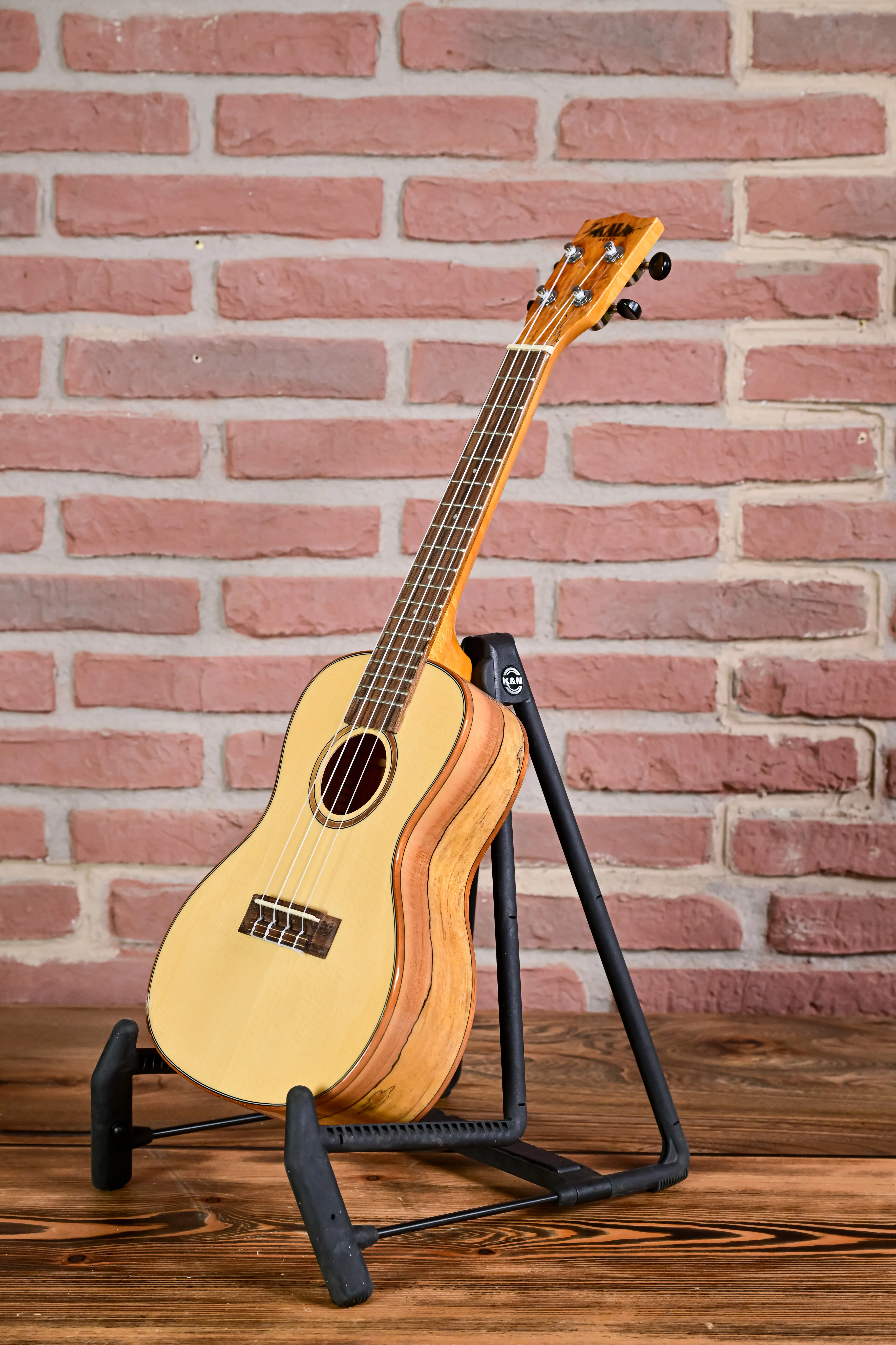 Solid Spruce Top Concert Uke  (B-Stock) 
