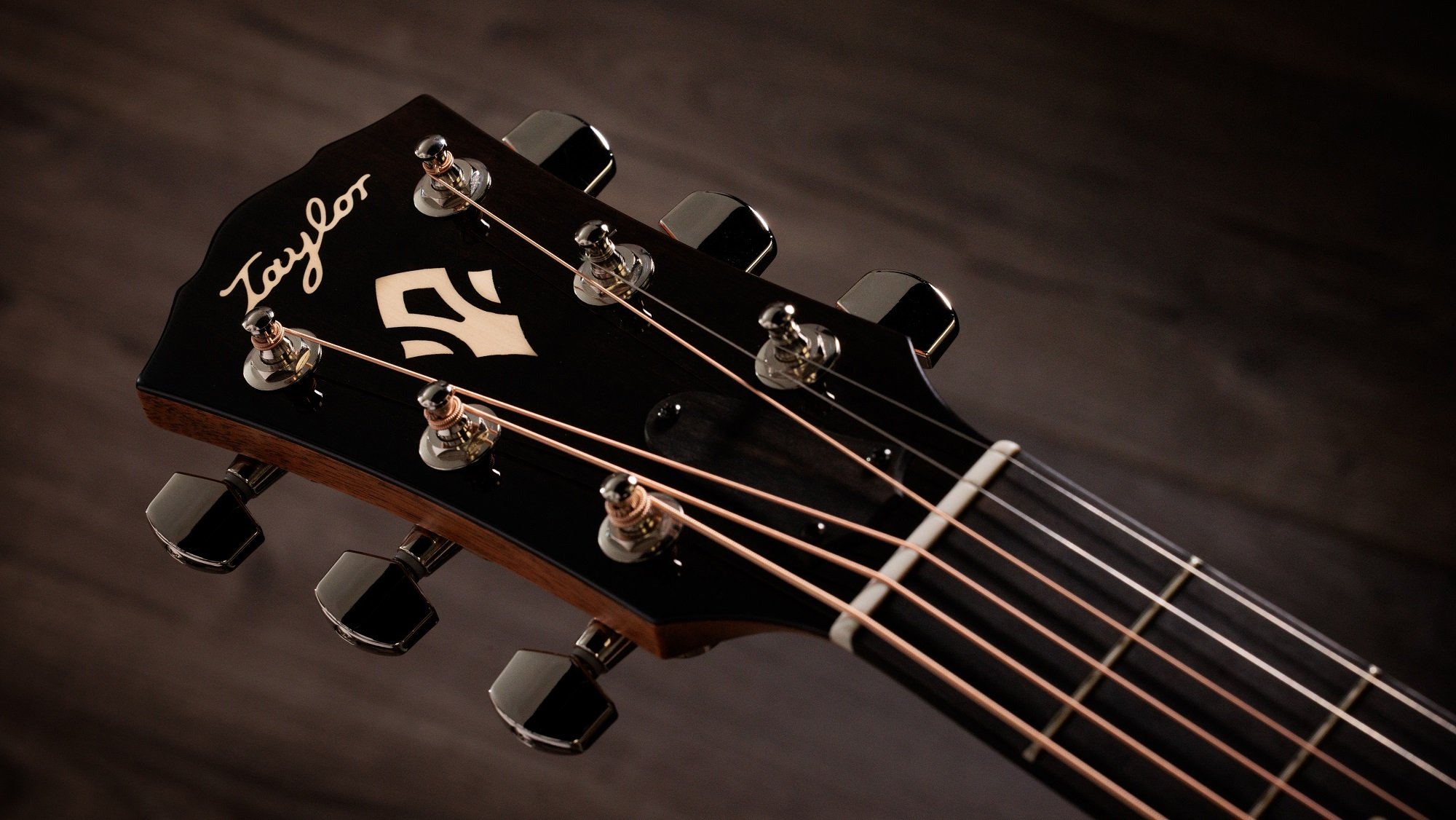 Gold Label 517e Sunburst Cream Pickguard Westerngitarre