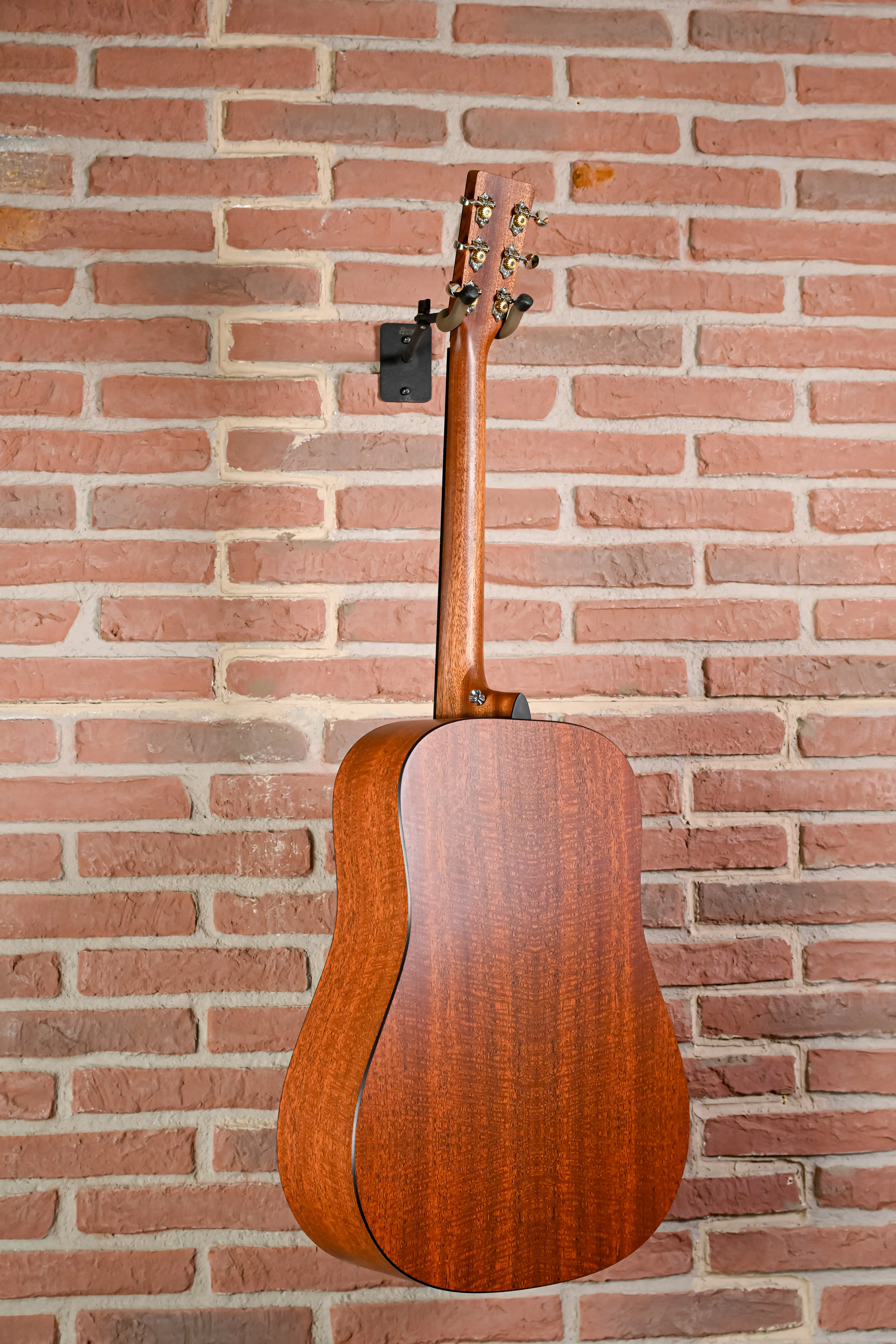 Martin D-X2E Molly Tuttle Signature Acoustic Guitar