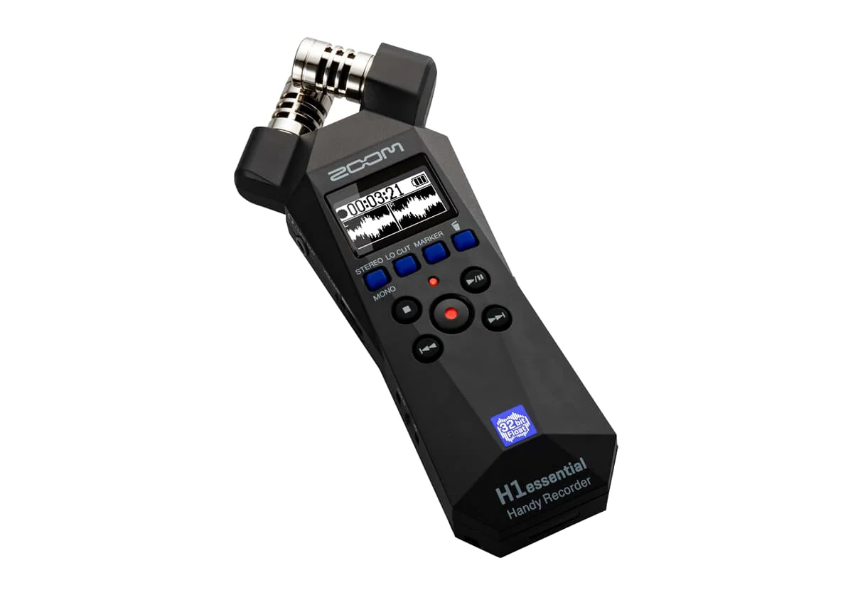 Bedienelemente und Aufnahmetaste am Zoom H1essential