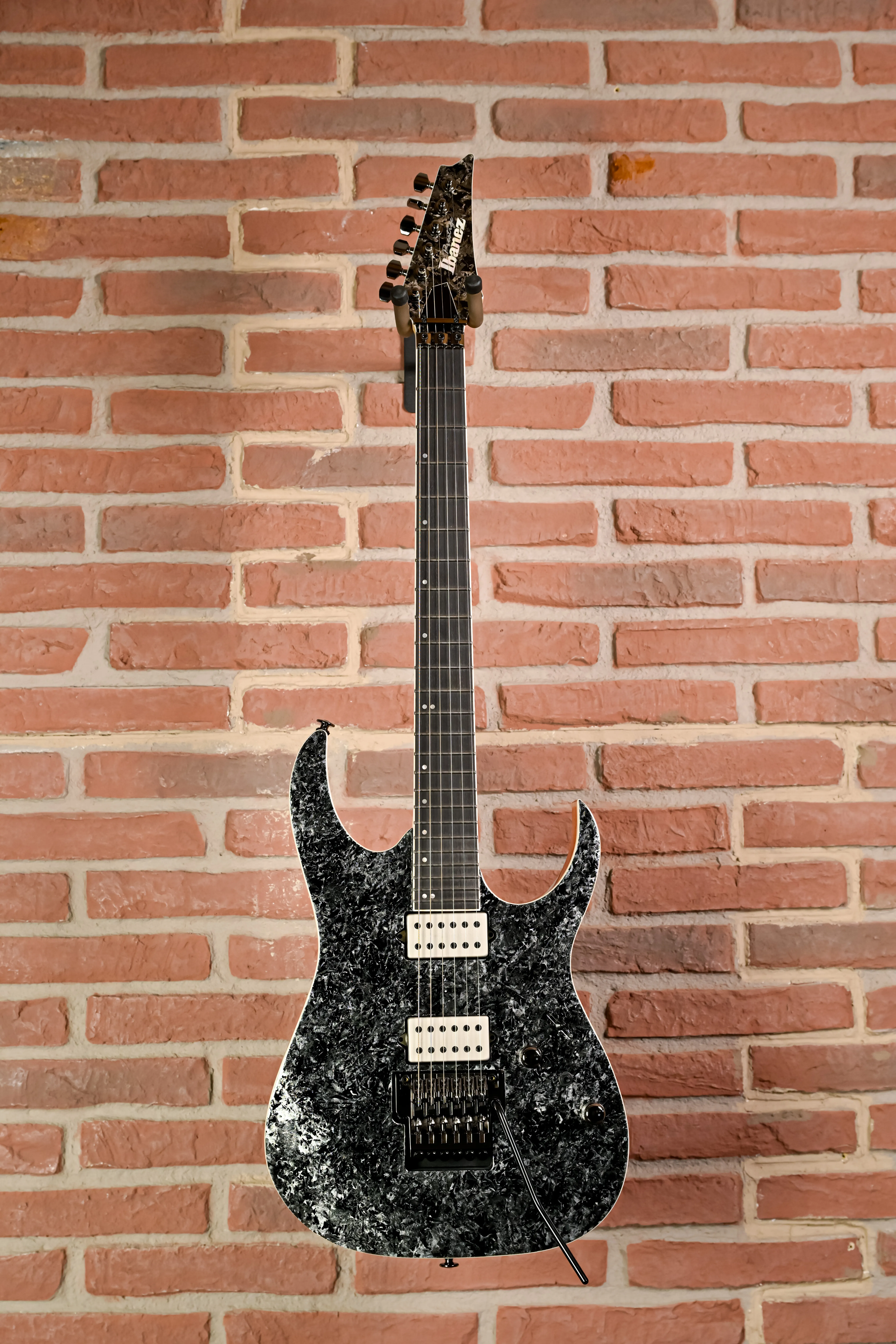 Ibanez RG5320R-CSW Prestige elektrische Gitarre Vorderansicht