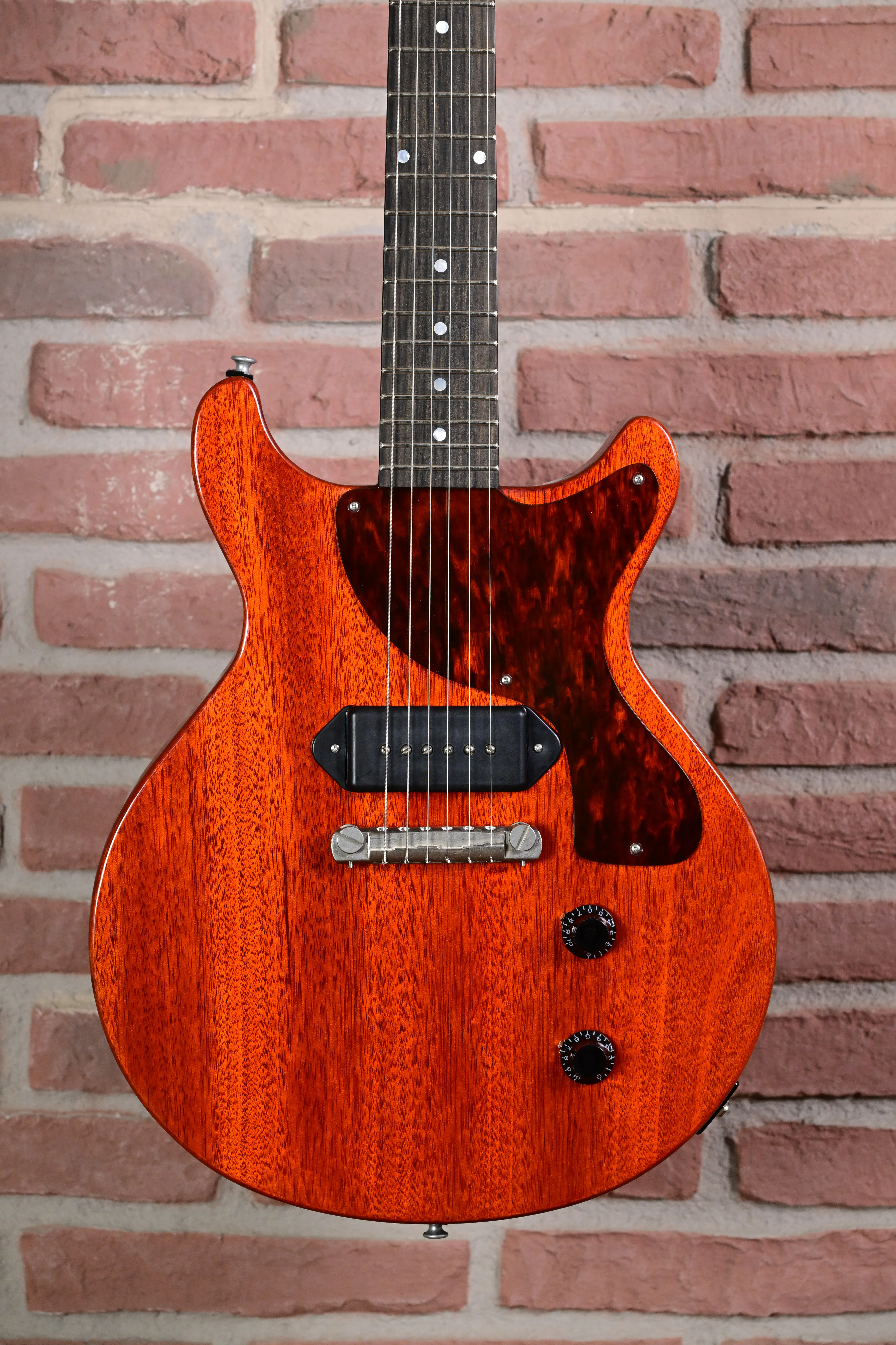 SB55DC/TV Double Cut E-Gitarre
