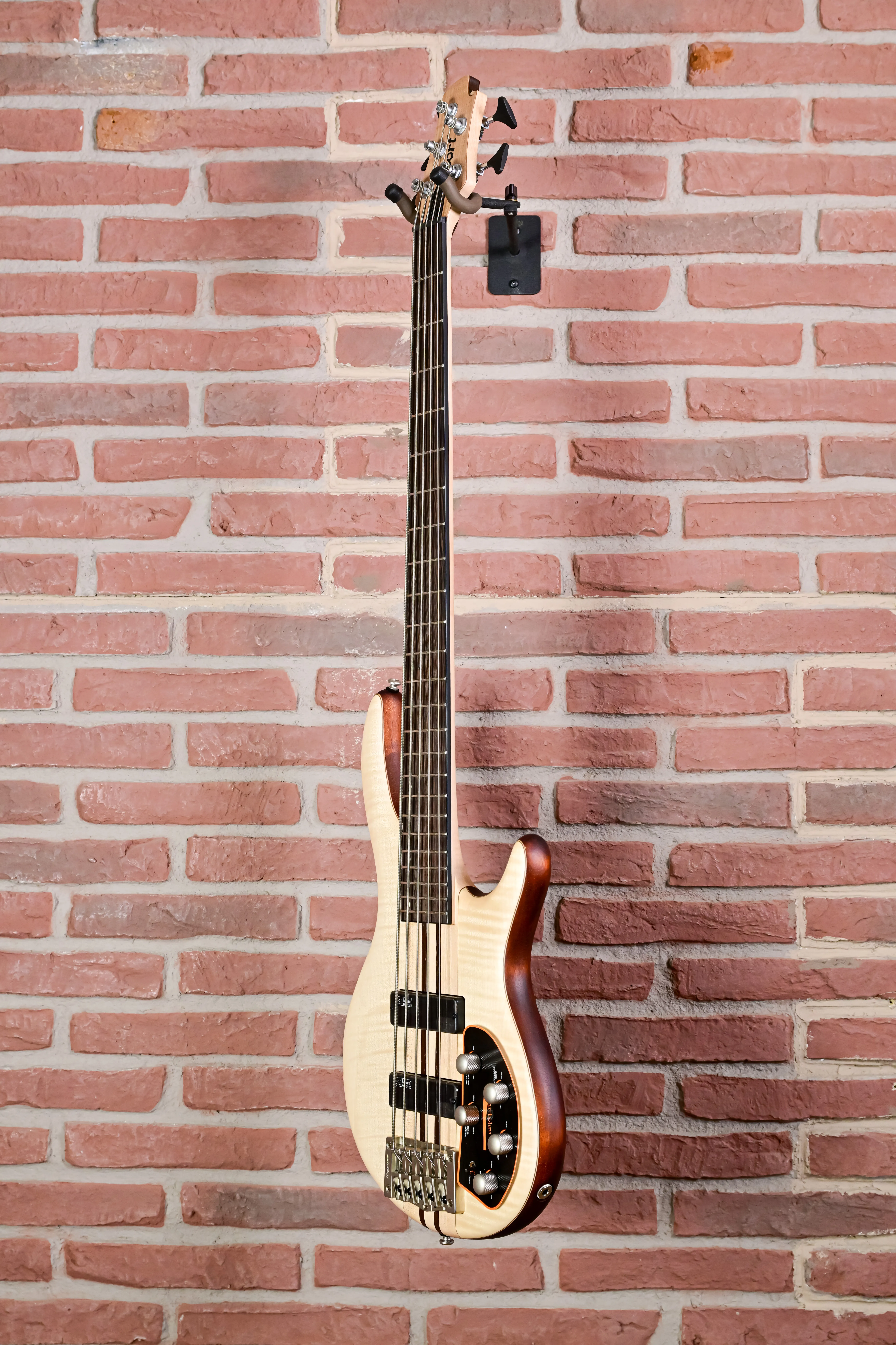 A5 Plus FMMH Bass Open Pore Natural