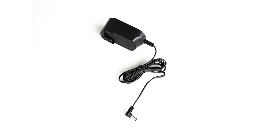 Power Ace 25 - Multi-Regional 9V DC, 2 500 mA Power Adapter 