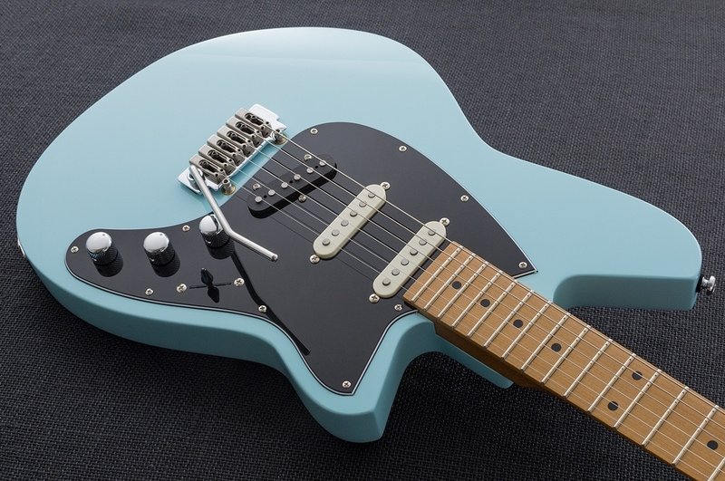 Six Gun TL Roasted Maple Fingerboard in Chronic Blue - E-Gitarre
