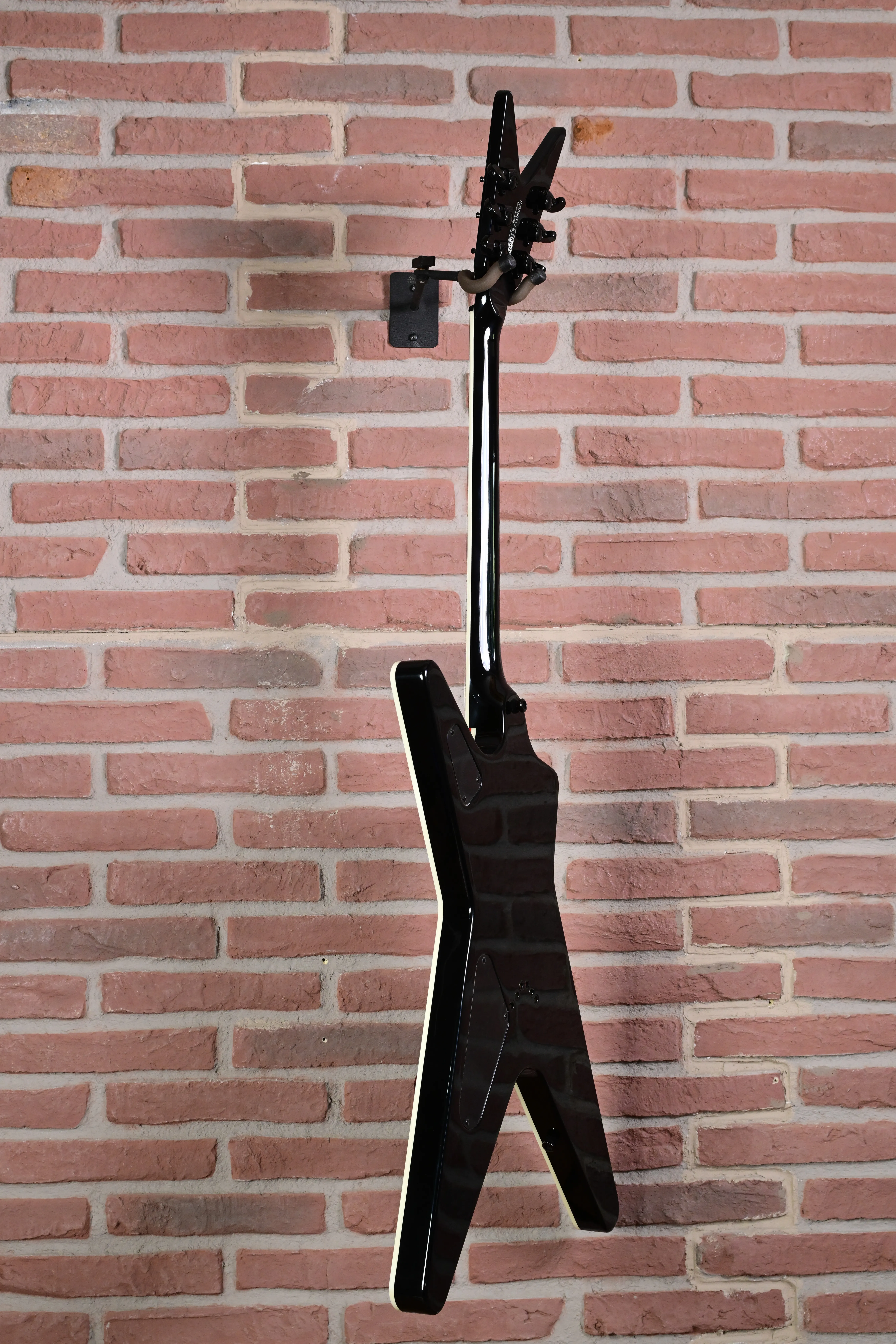 ML 79 Red Black Fade