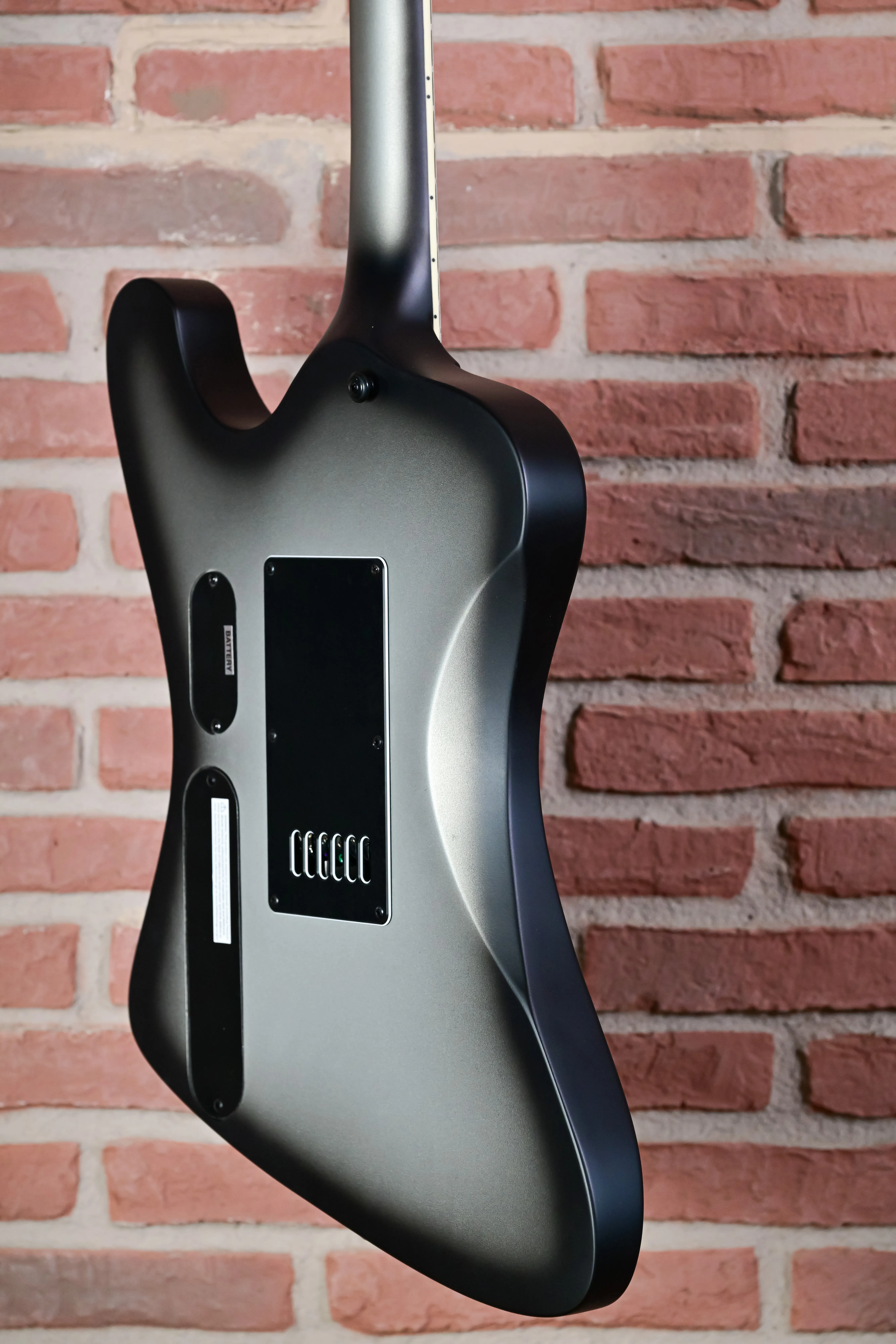 Phoenix-1000 Evertune Silver Sunburst Satin E-Gitarre