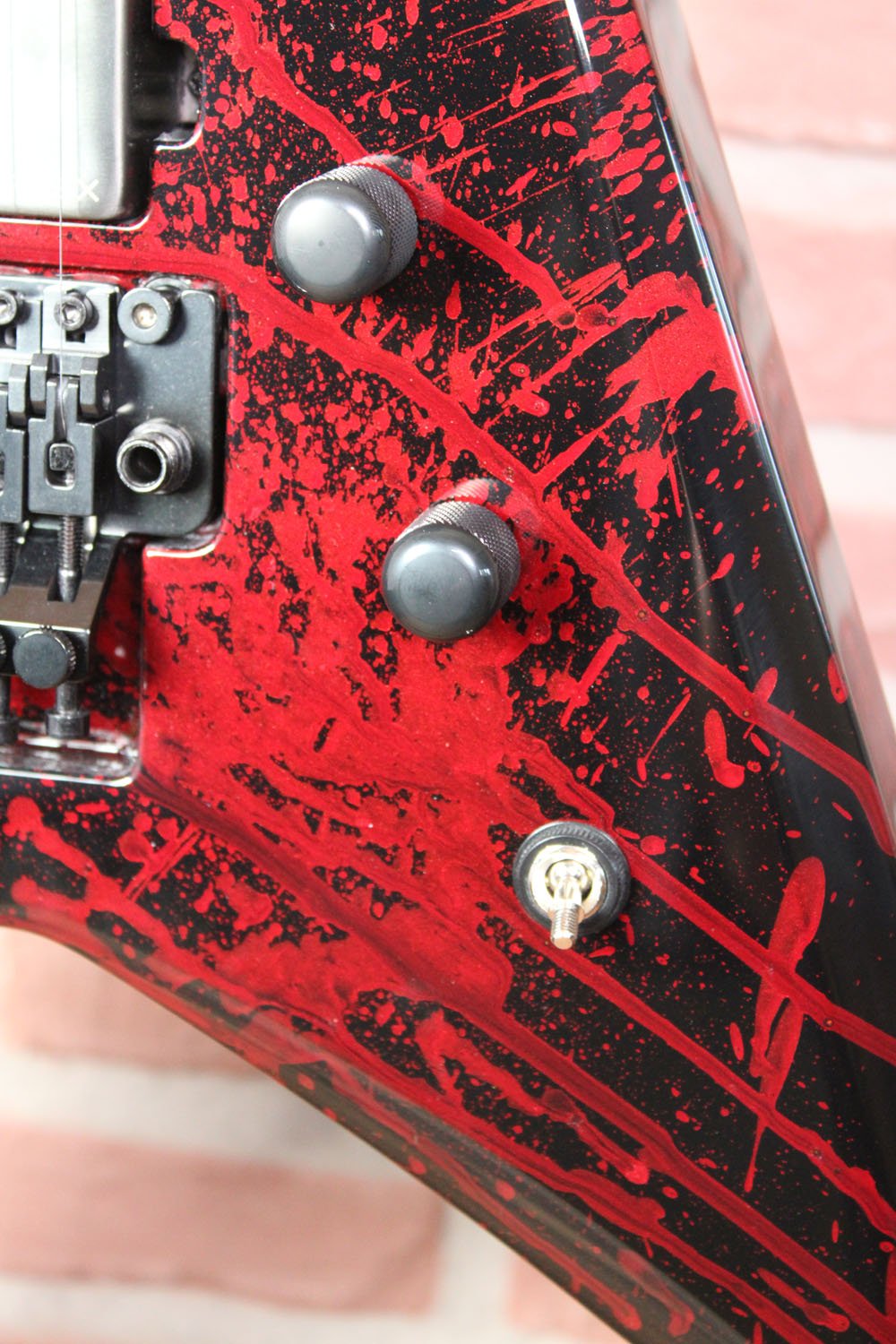 USA V-II FR SC EMG  Blood Splatter