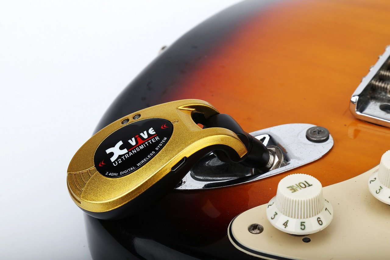 U2 Guitar Wireless System Gold