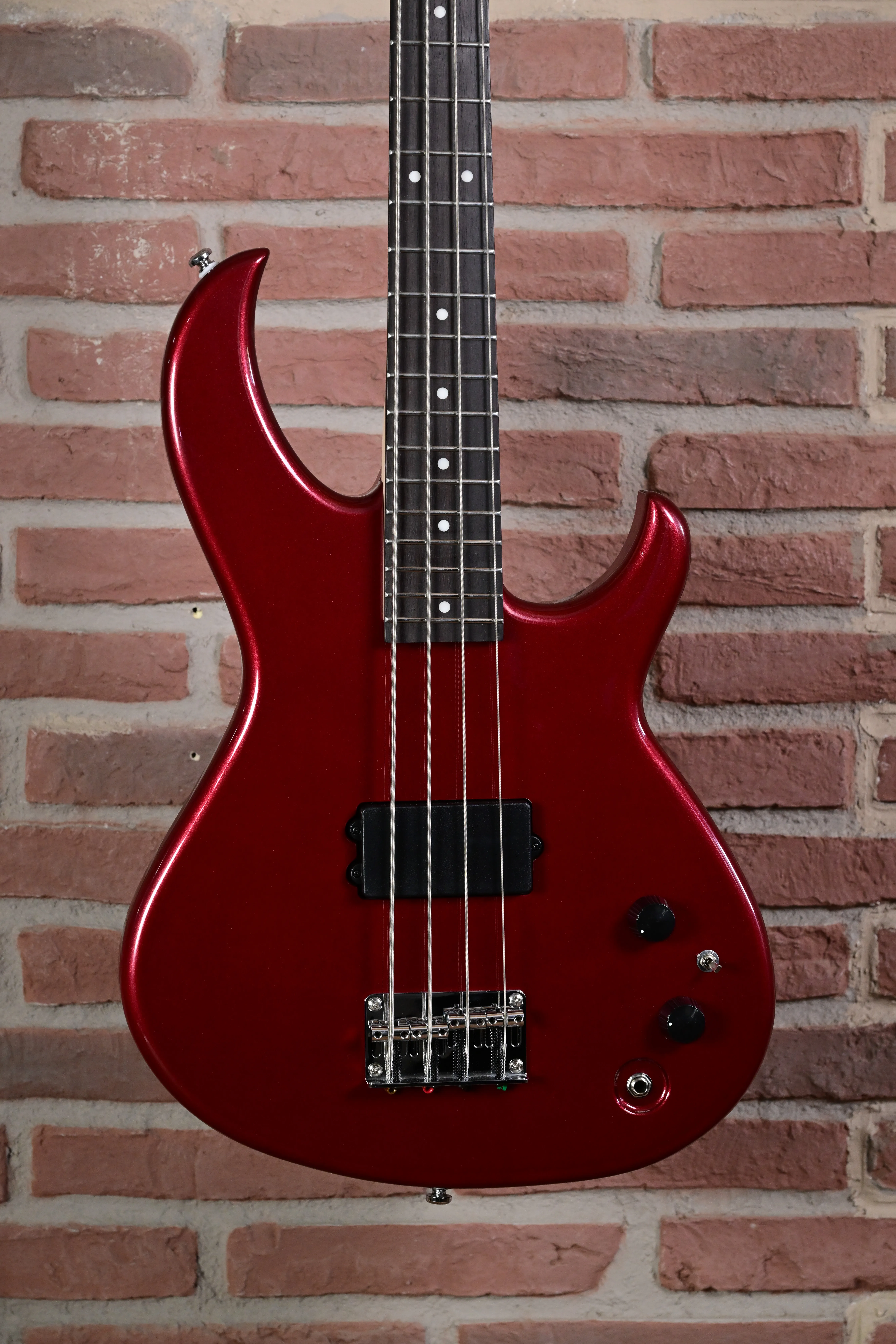 Pro II SB One Bass Candy Apple Red