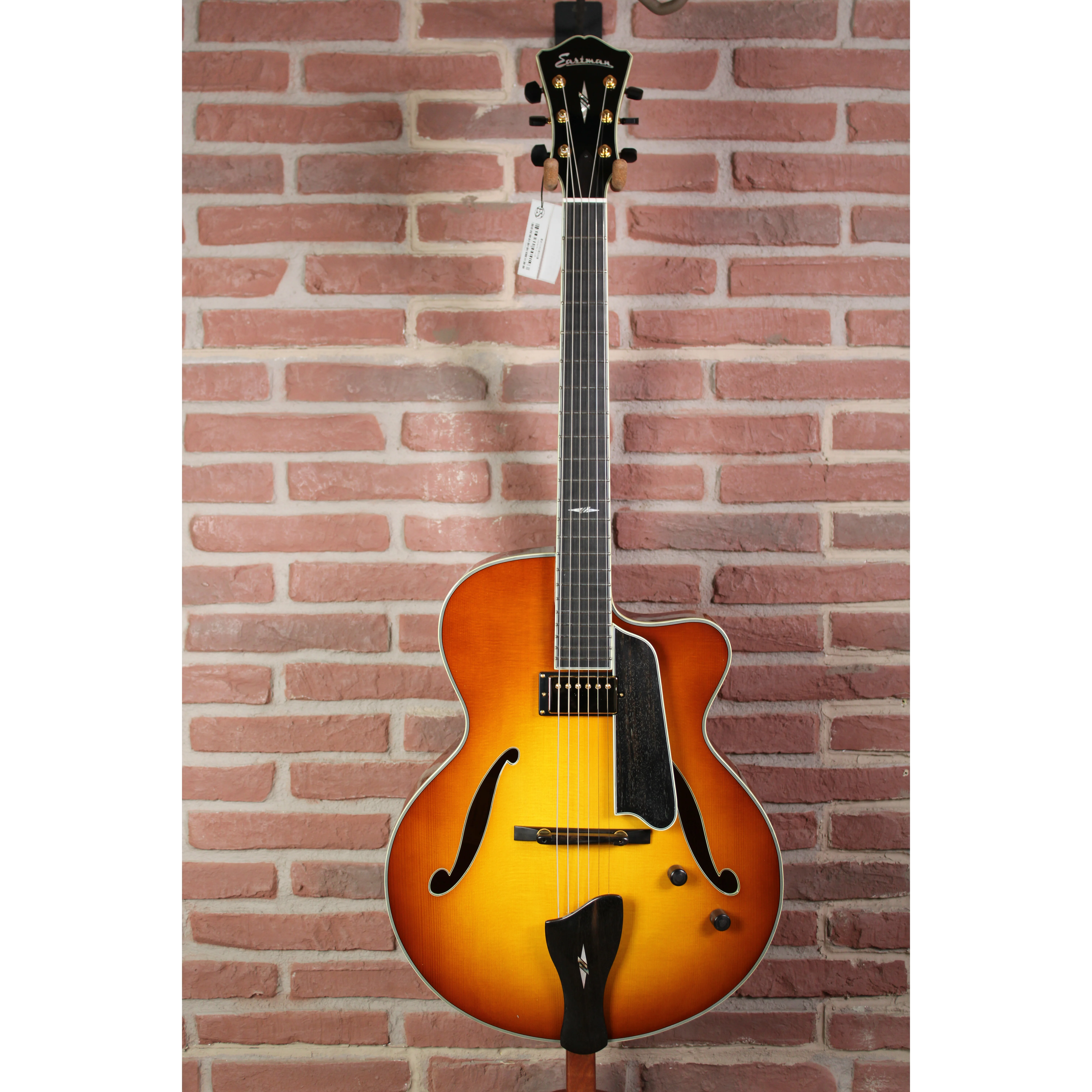 AR805CE-GB Archtop Jazzgitarre Lollar Pickups