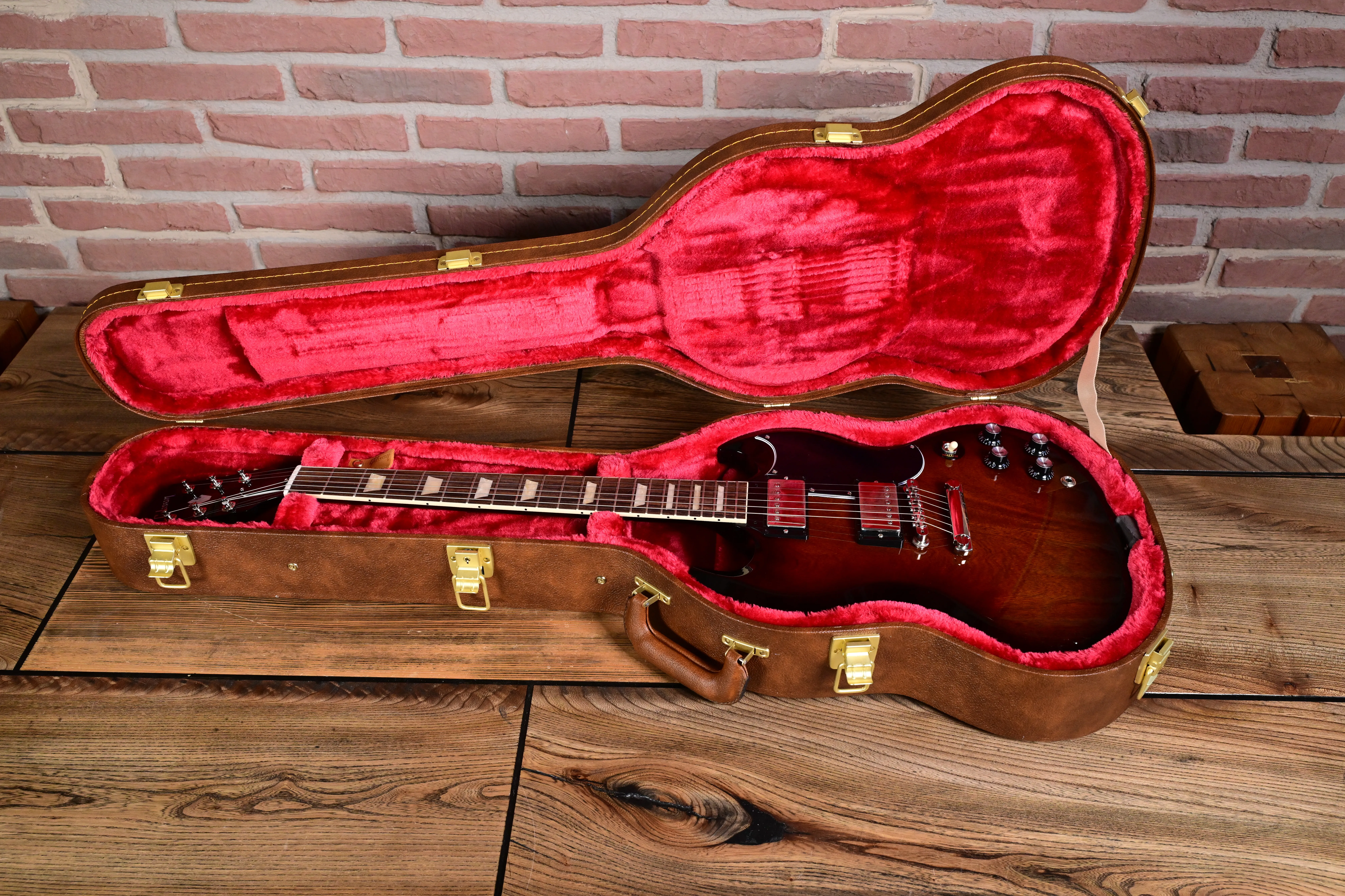 SG Standard 61 Tobacco Sunburst Perimeter